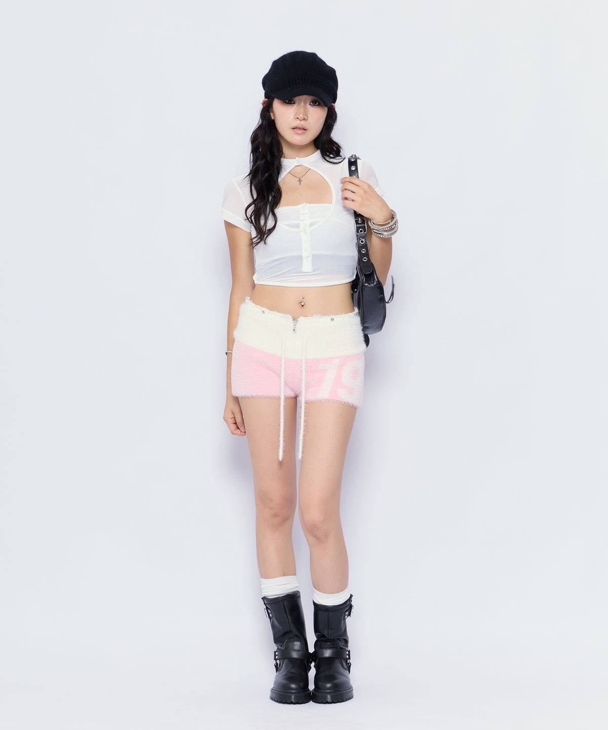 MODEL:170cm/COLOR:WHT/SIZE:F