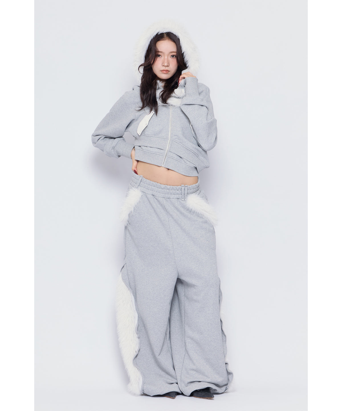 MODEL:170cm/COLOR:GRY/SIZE:F