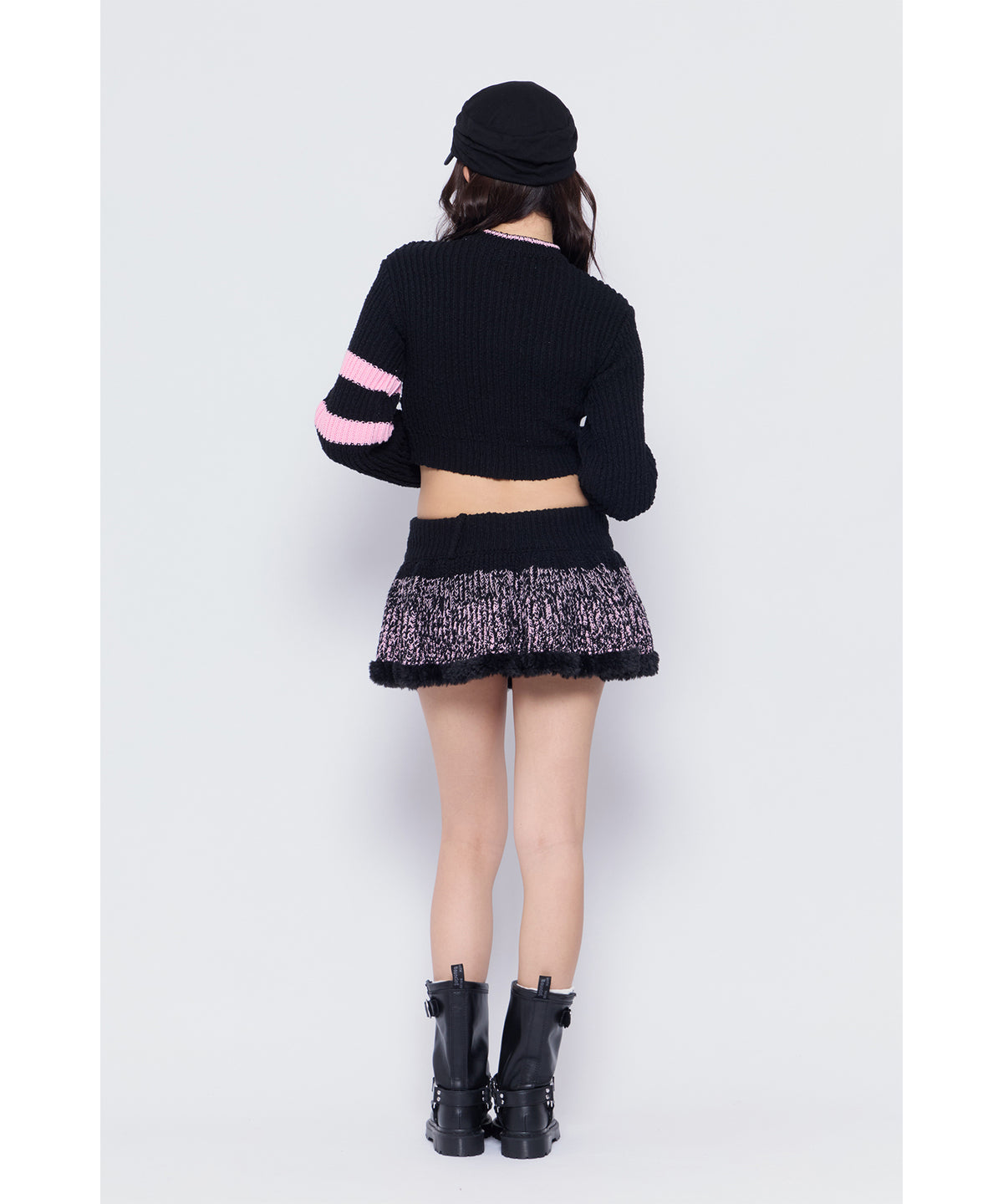 MODEL:170cm/COLOR:BLK/SIZE:F