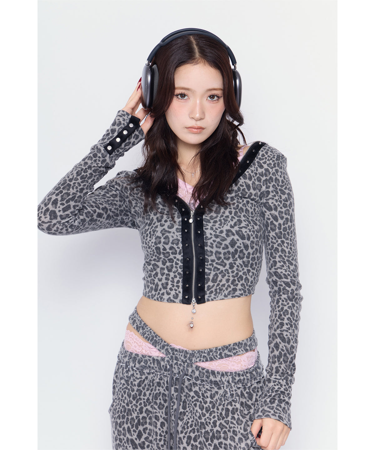 MODEL:170cm/COLOR:BLK/SIZE:F