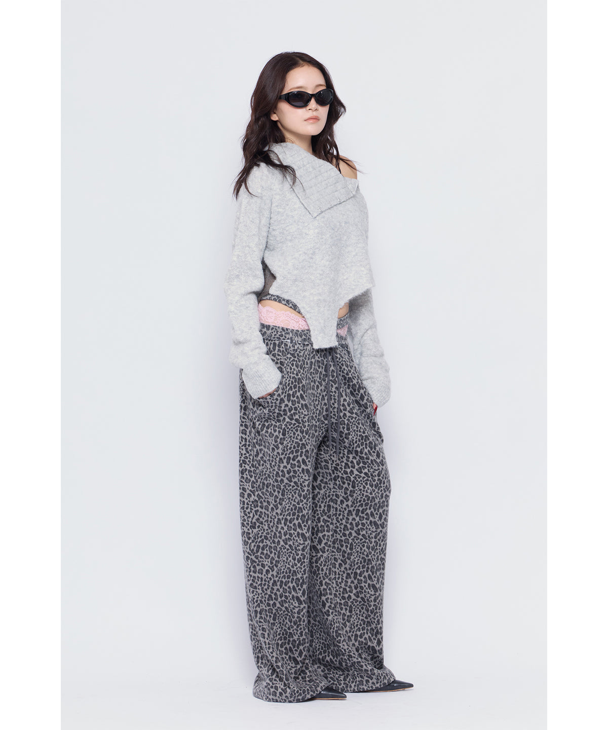 MODEL:170cm/COLOR:BLK/SIZE:F