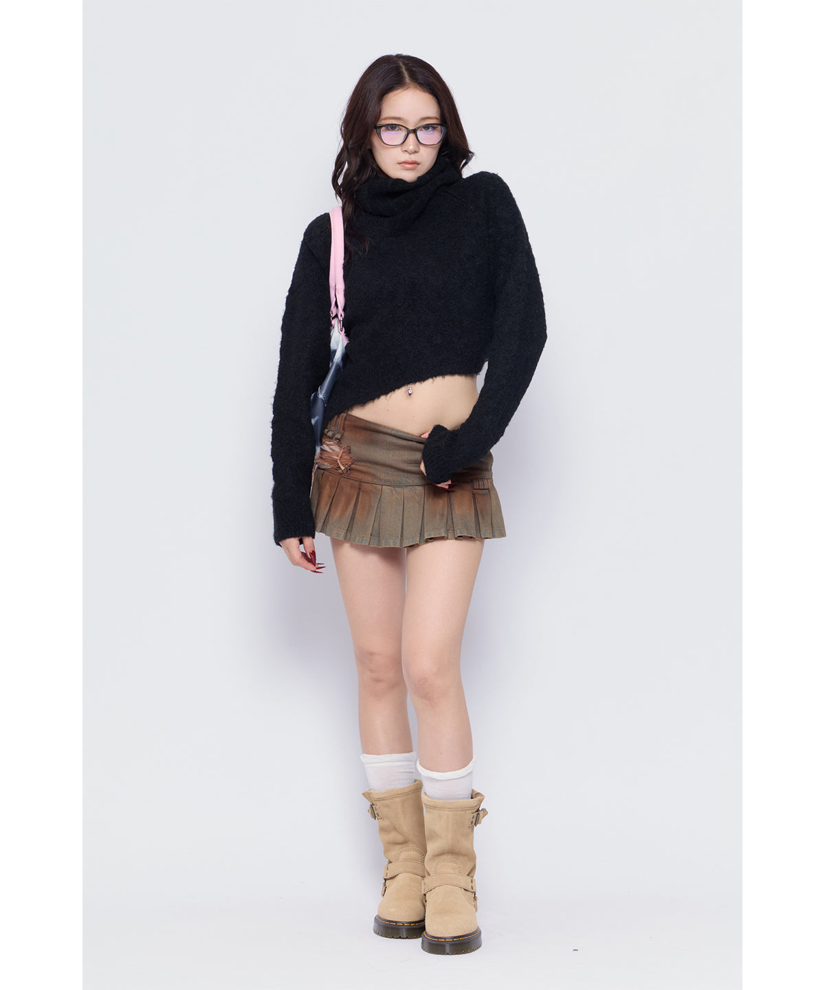 MODEL:170cm/COLOR:BLK/SIZE:F