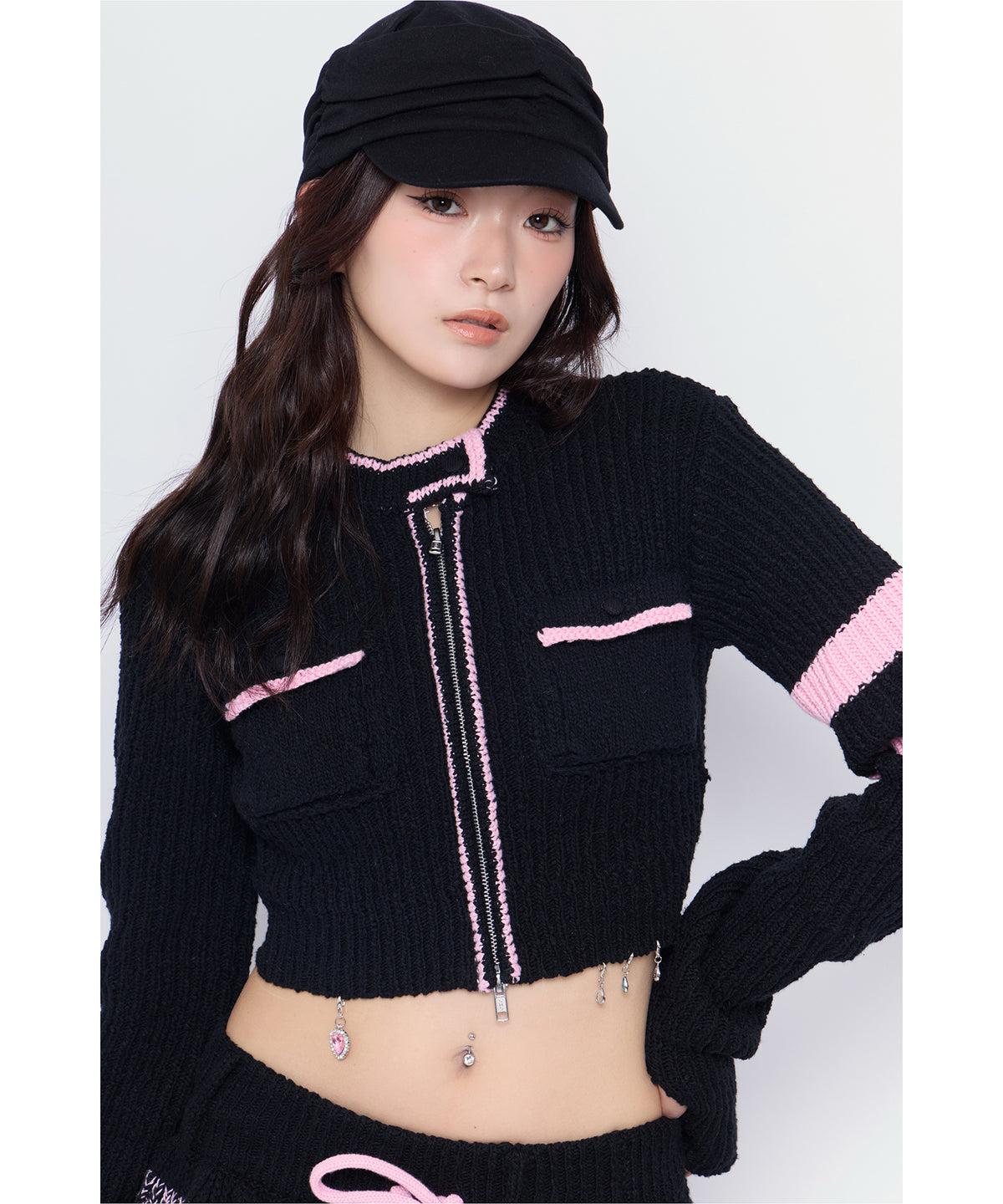 MODEL:170cm/COLOR:BLK/SIZE:F