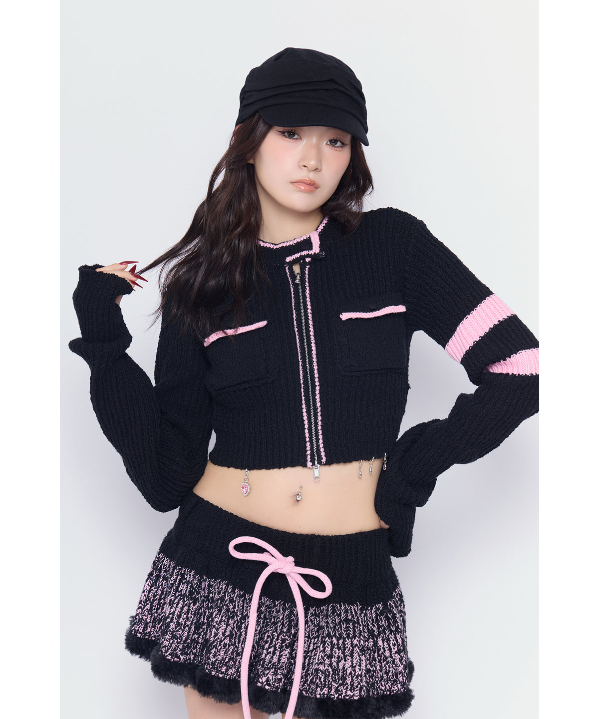 MODEL:170cm/COLOR:BLK/SIZE:F