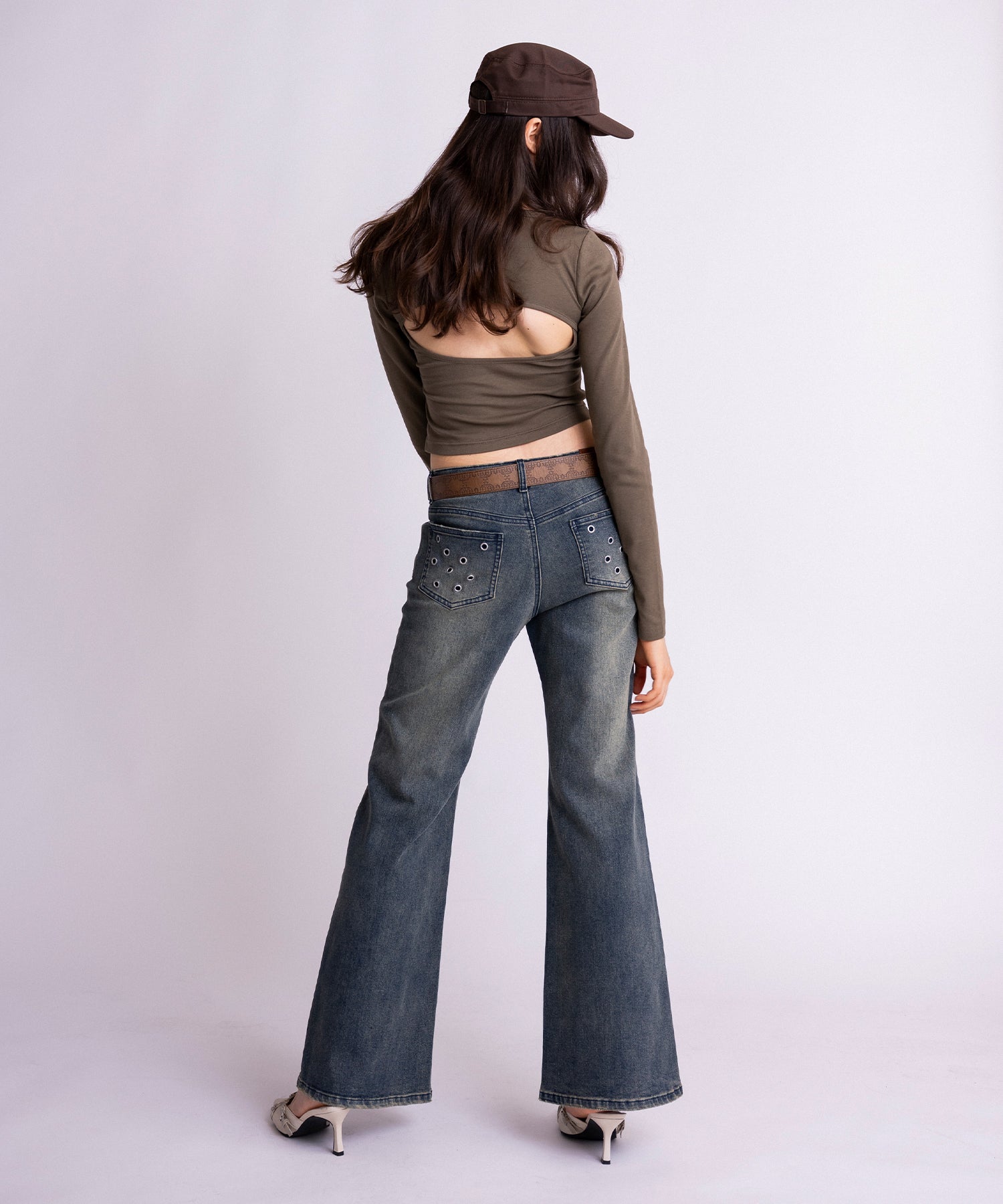 MODEL:163cm/COLOR:KHAKI/SIZE:F