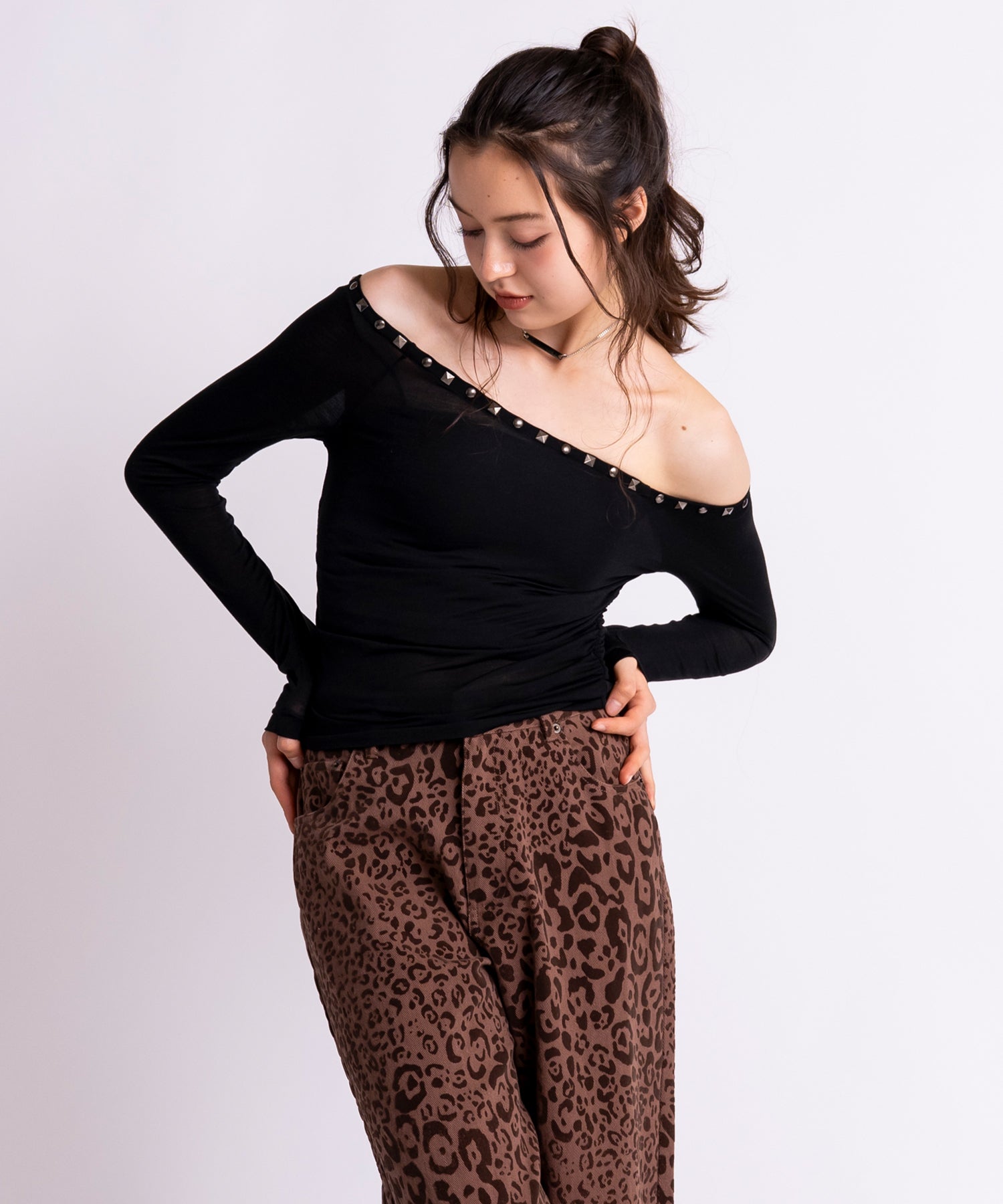 MODEL:163cm/COLOR:BLACK/SIZE:F