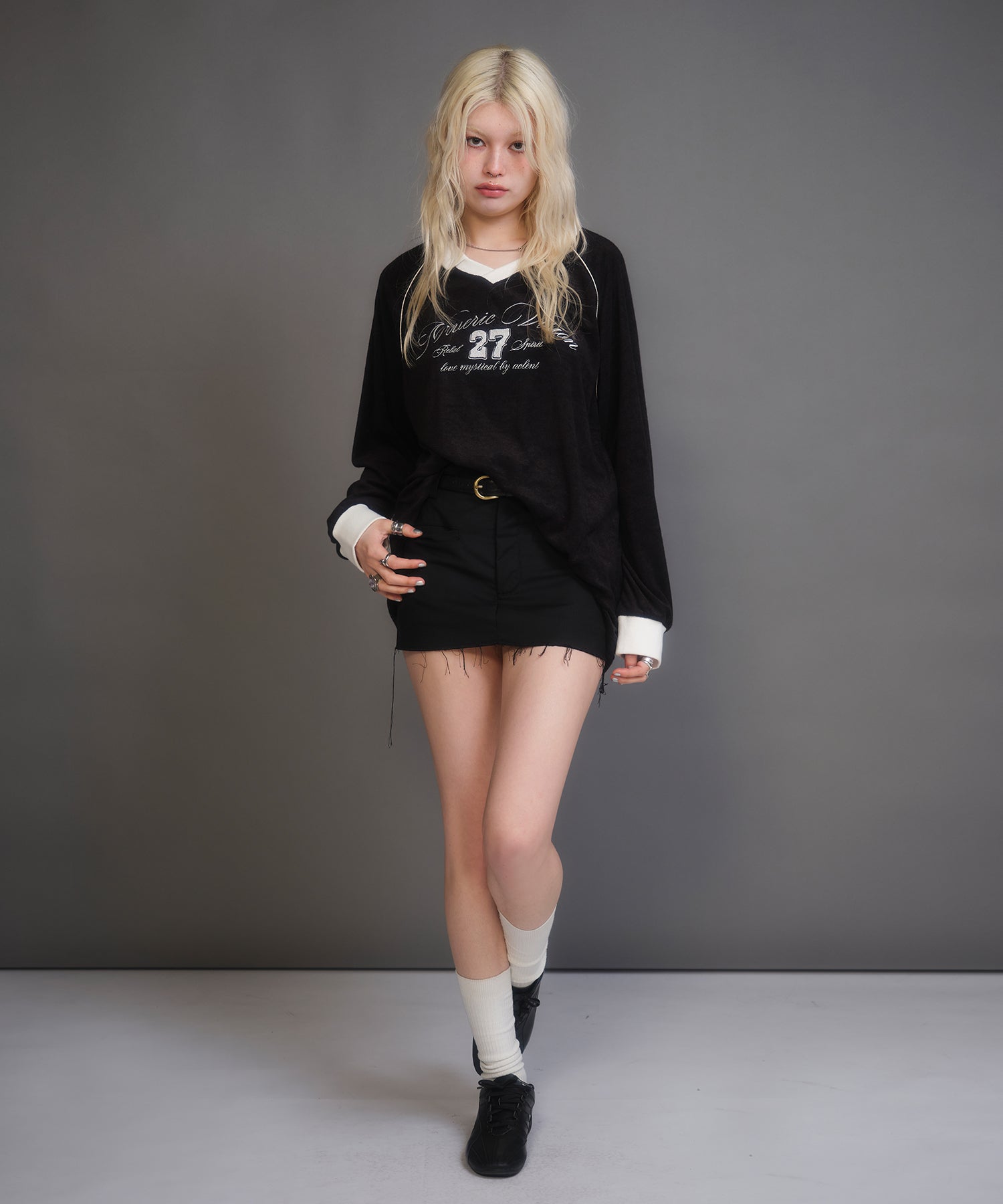 MODEL:170cm/COLOR:BLACK/SIZE:F