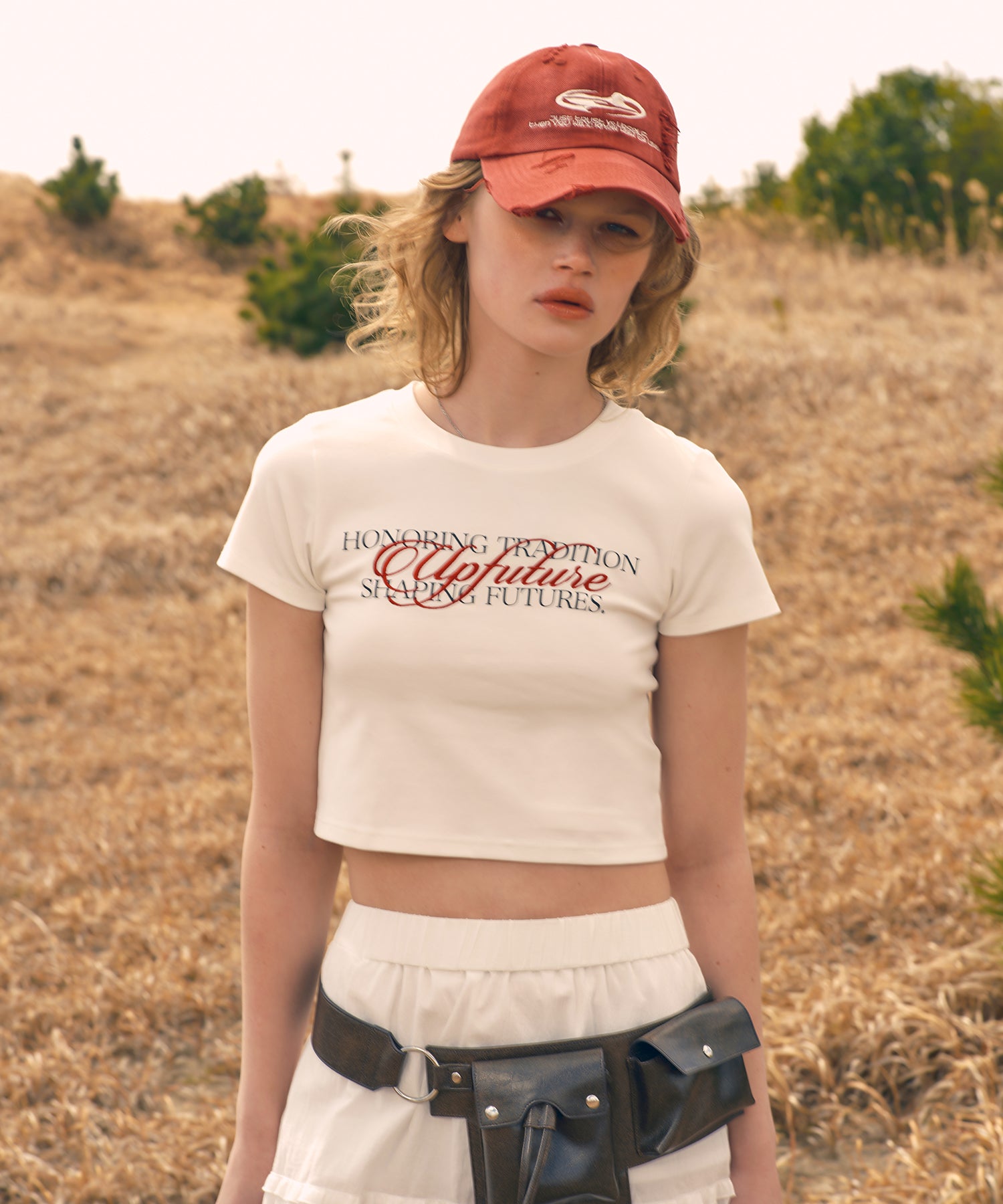 MODEL:173cm/COLOR:WHITE/SIZE:F