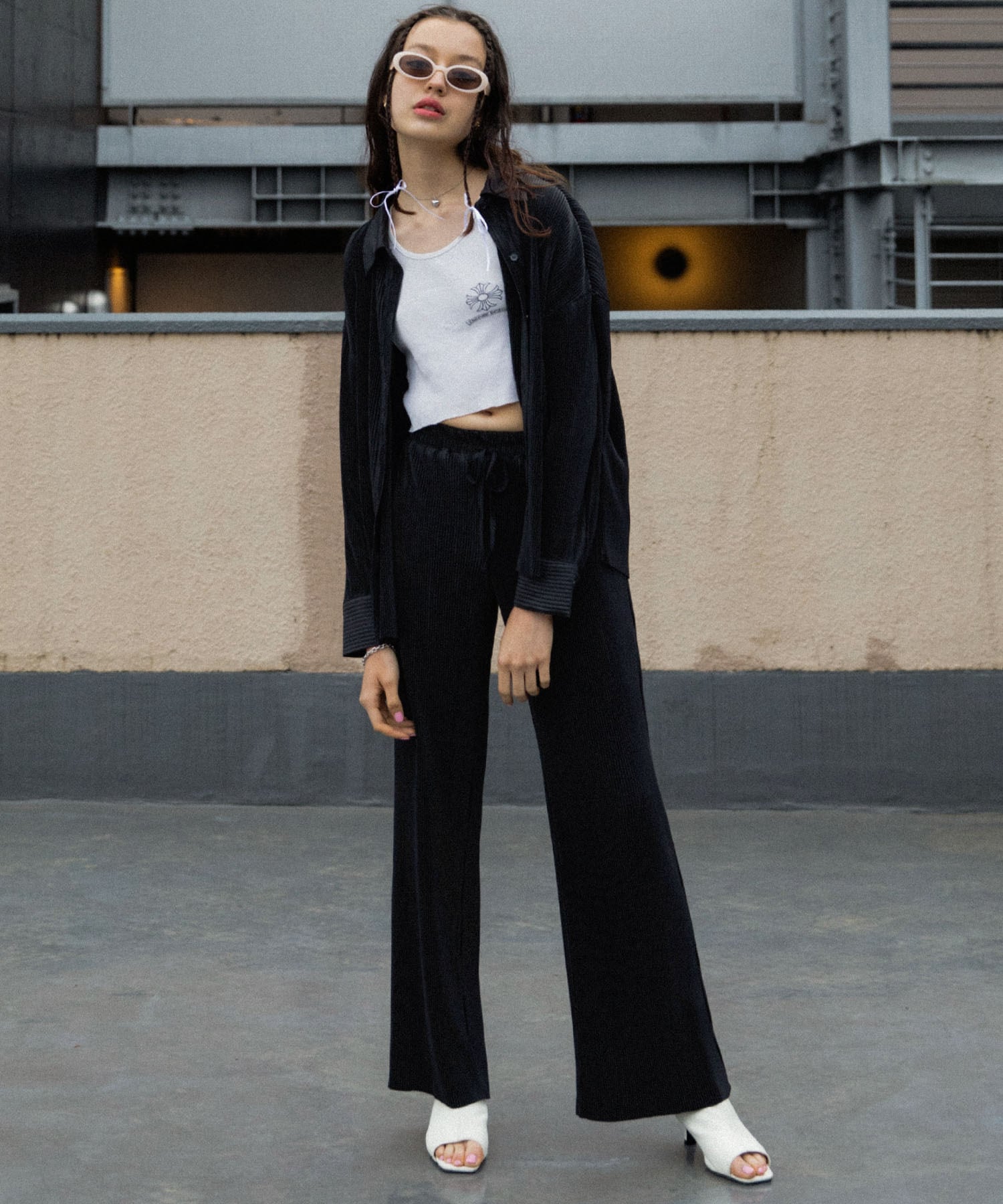 リラクシープリーツシャツ