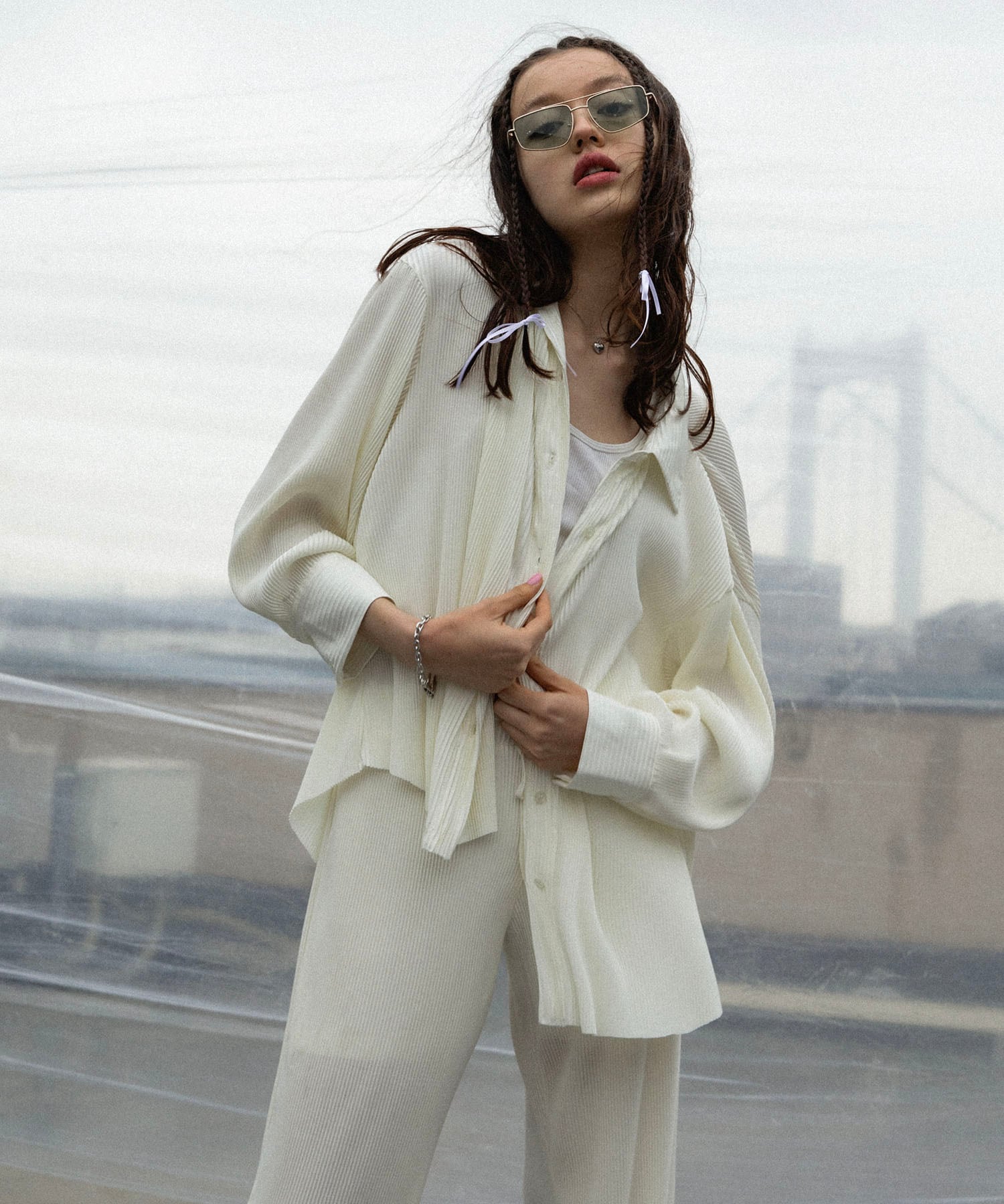 MODEL:172cm/COLOR:WHITE/SIZE: