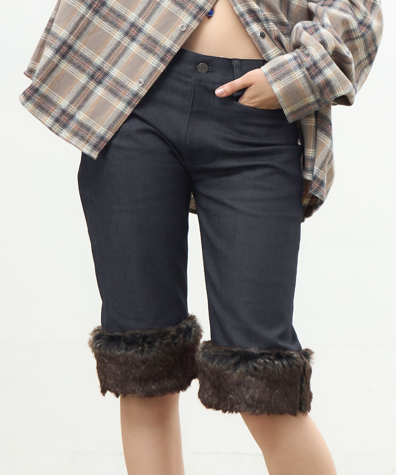 MODEL:170cm/COLOR:BLACK/SIZE:25