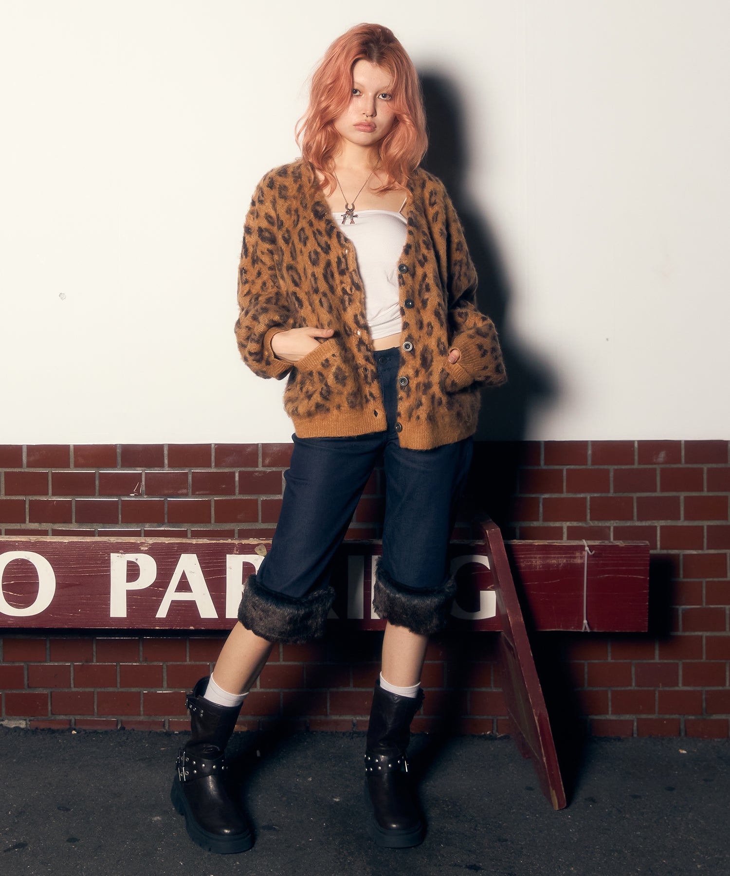 MODEL:170cm/COLOR:BLUE/SIZE:25