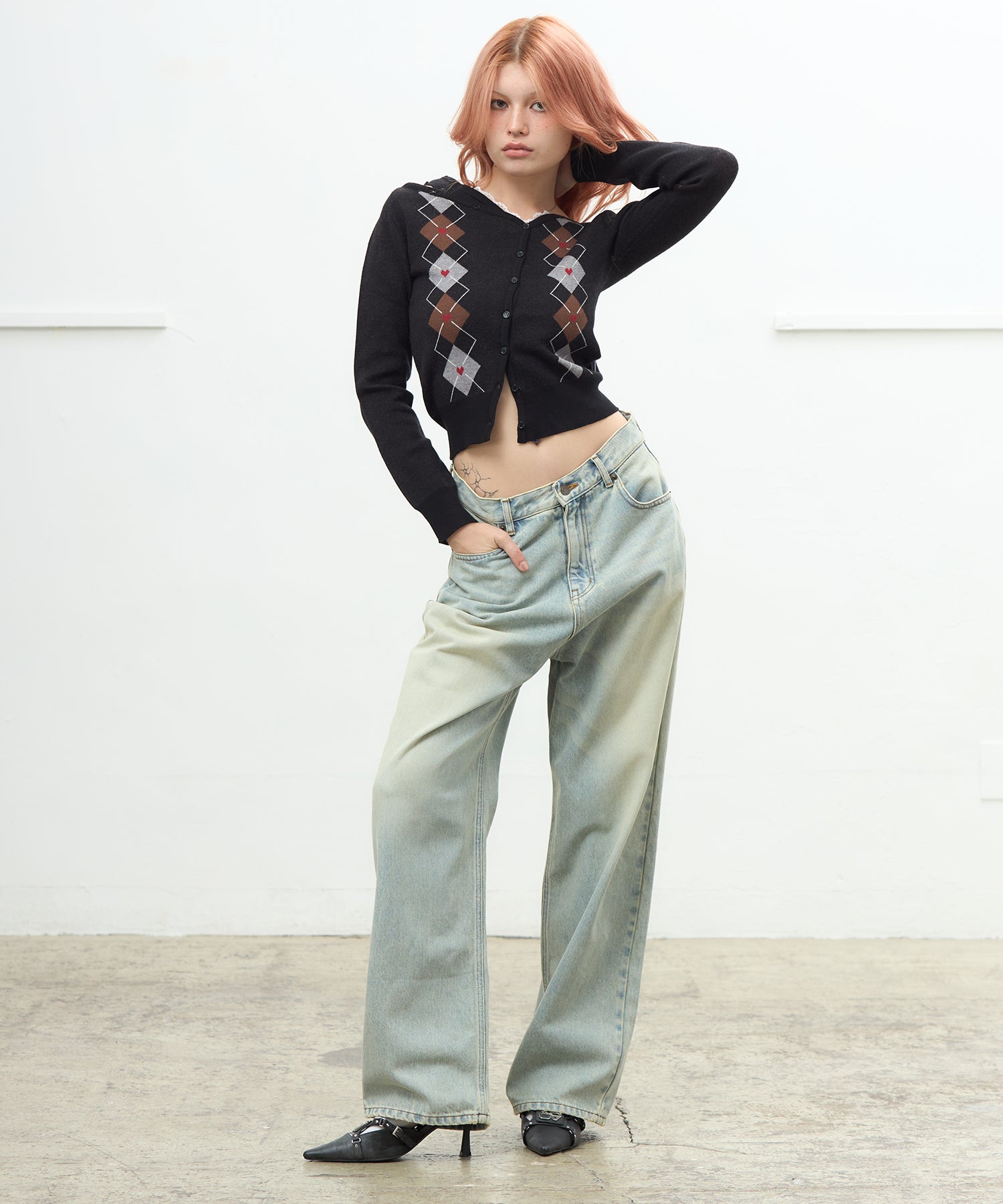 MODEL:170cm/COLOR:BLACK/SIZE:F