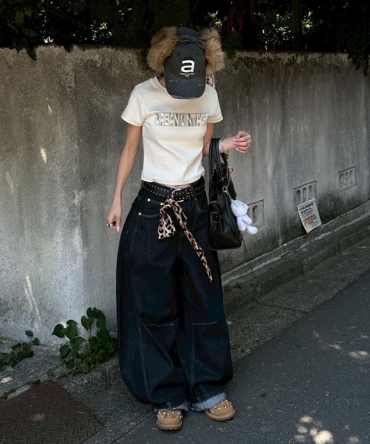 COLOR:BLACK/SIZE:F