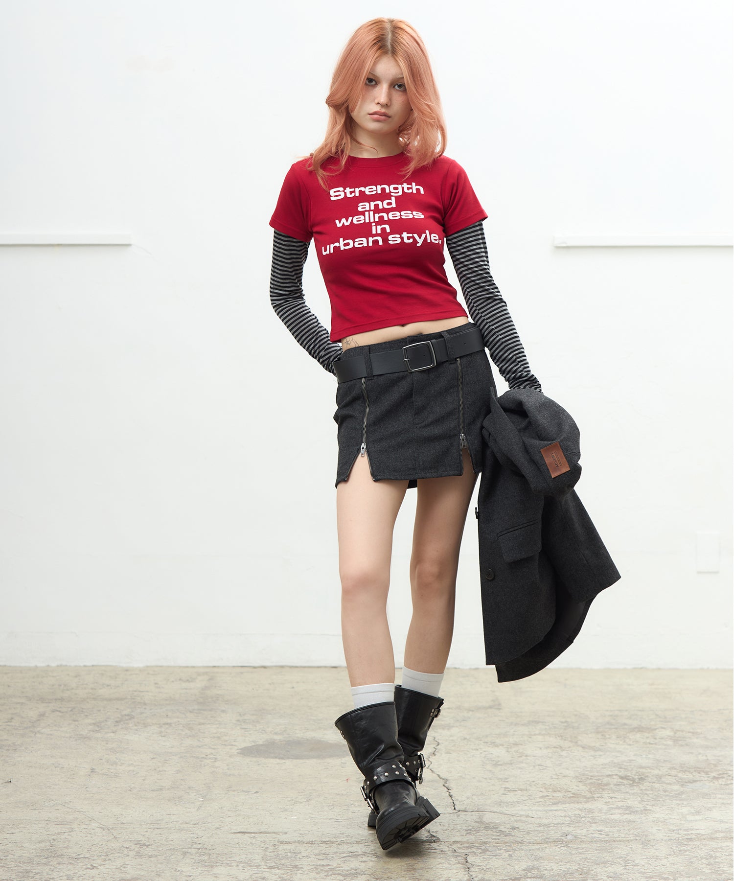 MODEL:170cm/COLOR:BLACK/SIZE:M