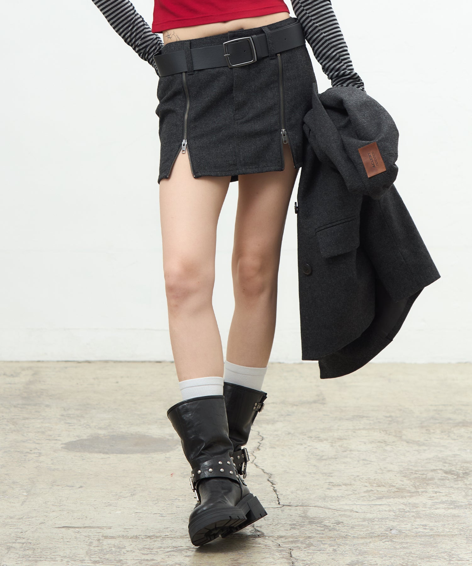 MODEL:170cm/COLOR:BLACK/SIZE:M