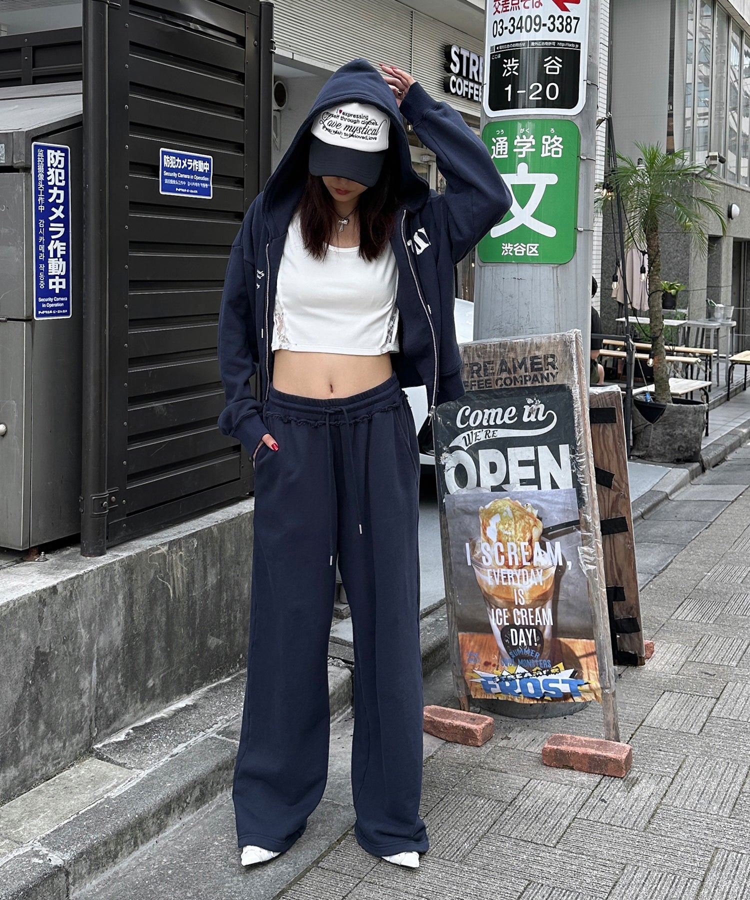 STAFF:161cm/COLOR:NAVY/SIZE:F