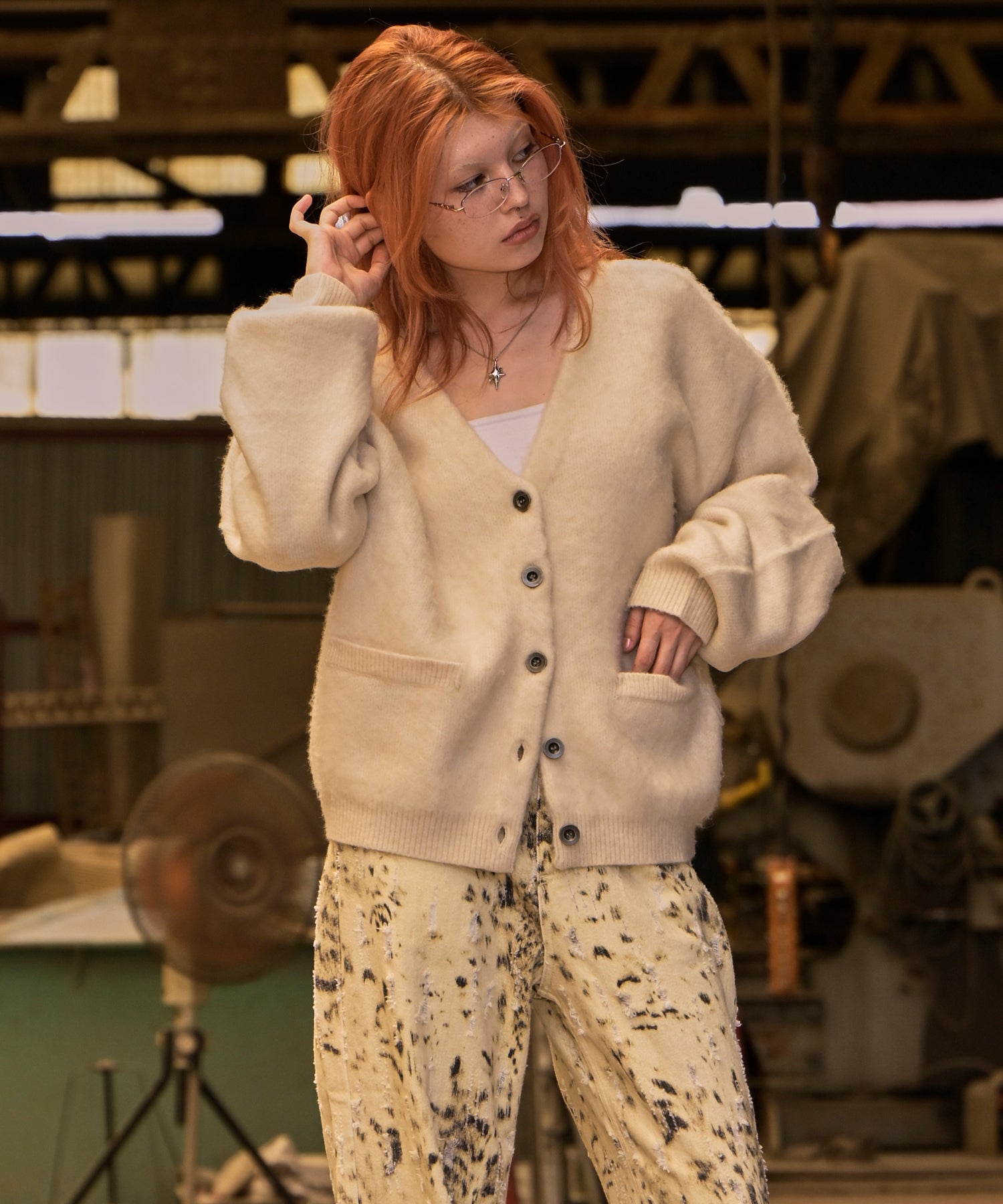 MODEL:170cm/COLOR:IVORY/SIZE:F