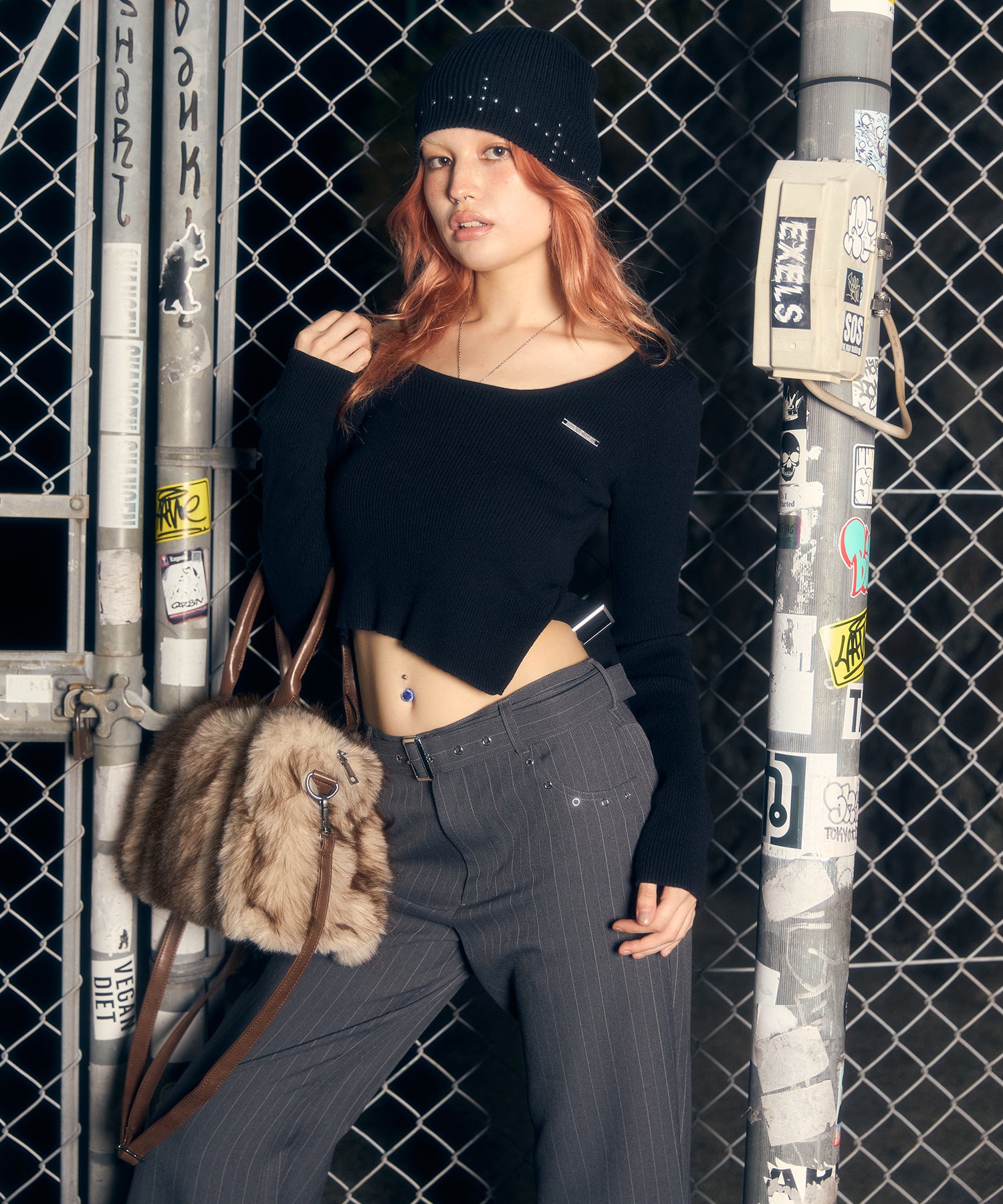 COLOR:BLACK/SIZE:F