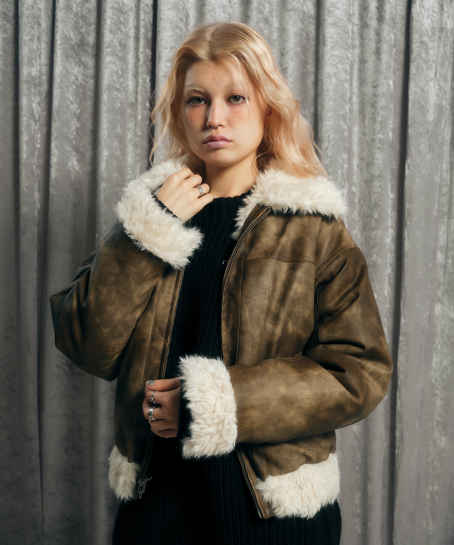 MODEL:170cm/COLOR:IVORY/SIZE:F