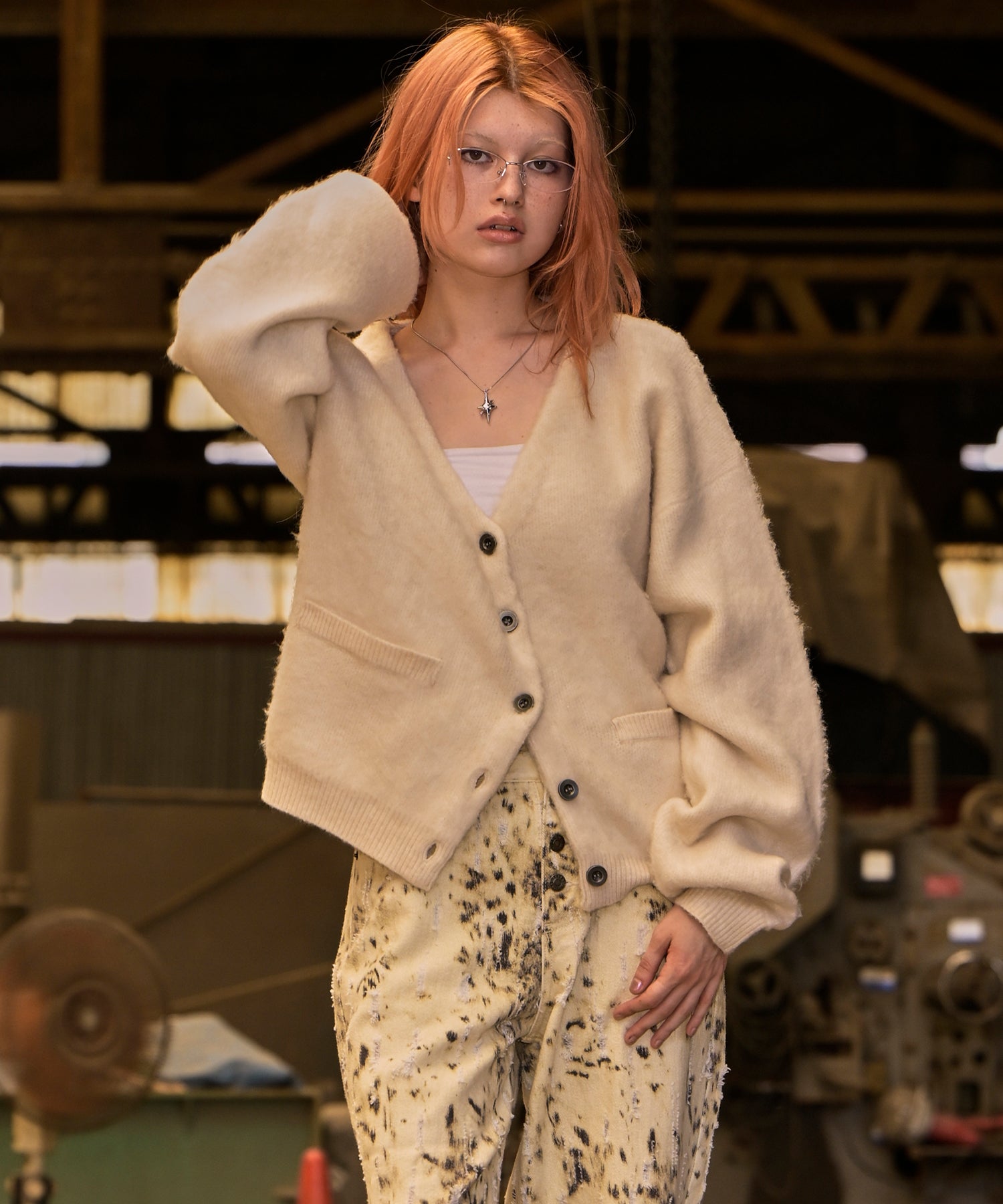 MODEL:170cm/COLOR:IVORY/SIZE:F