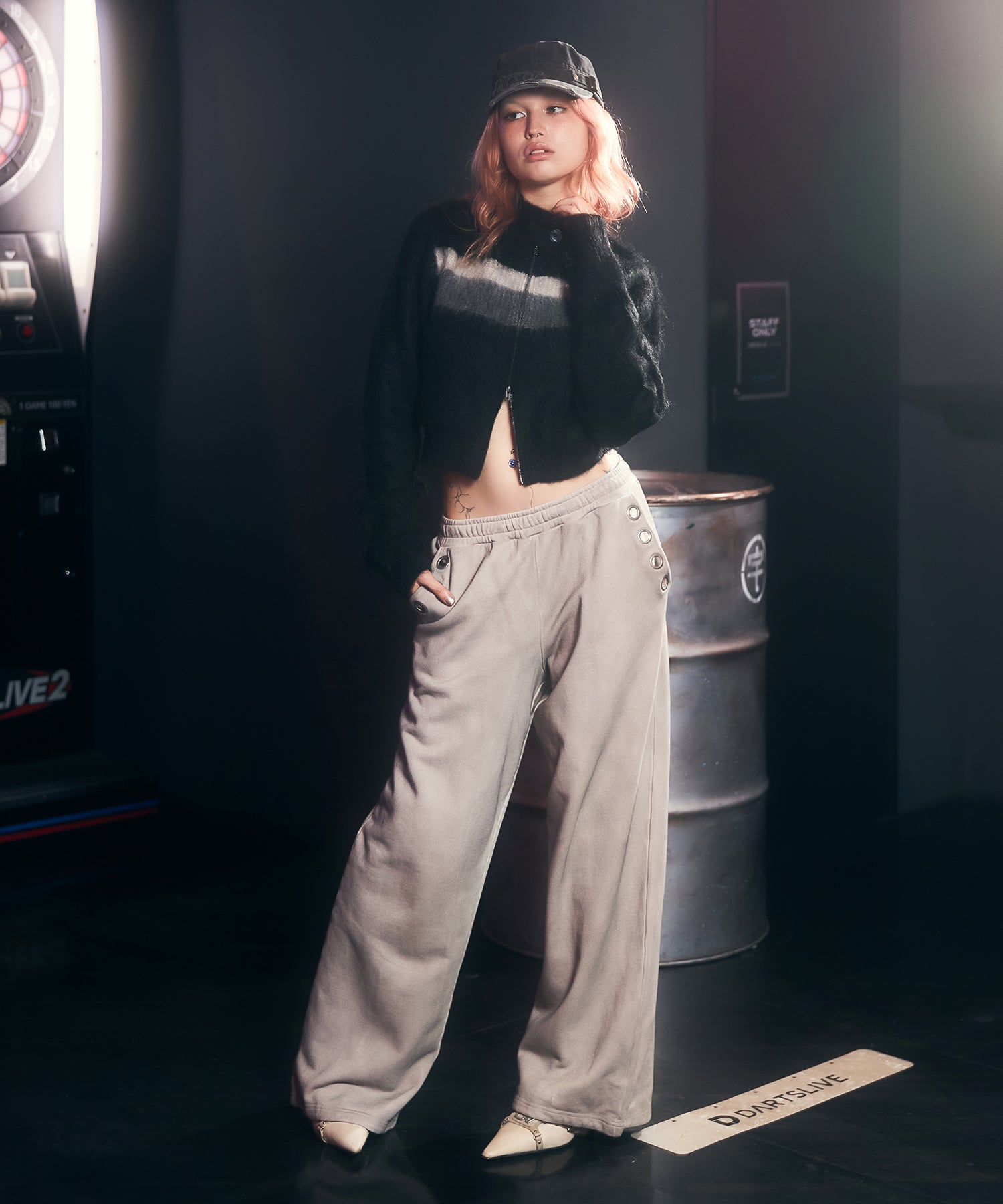 アイレットディティールスウェットパンツ｜ACLENT（アクレント）