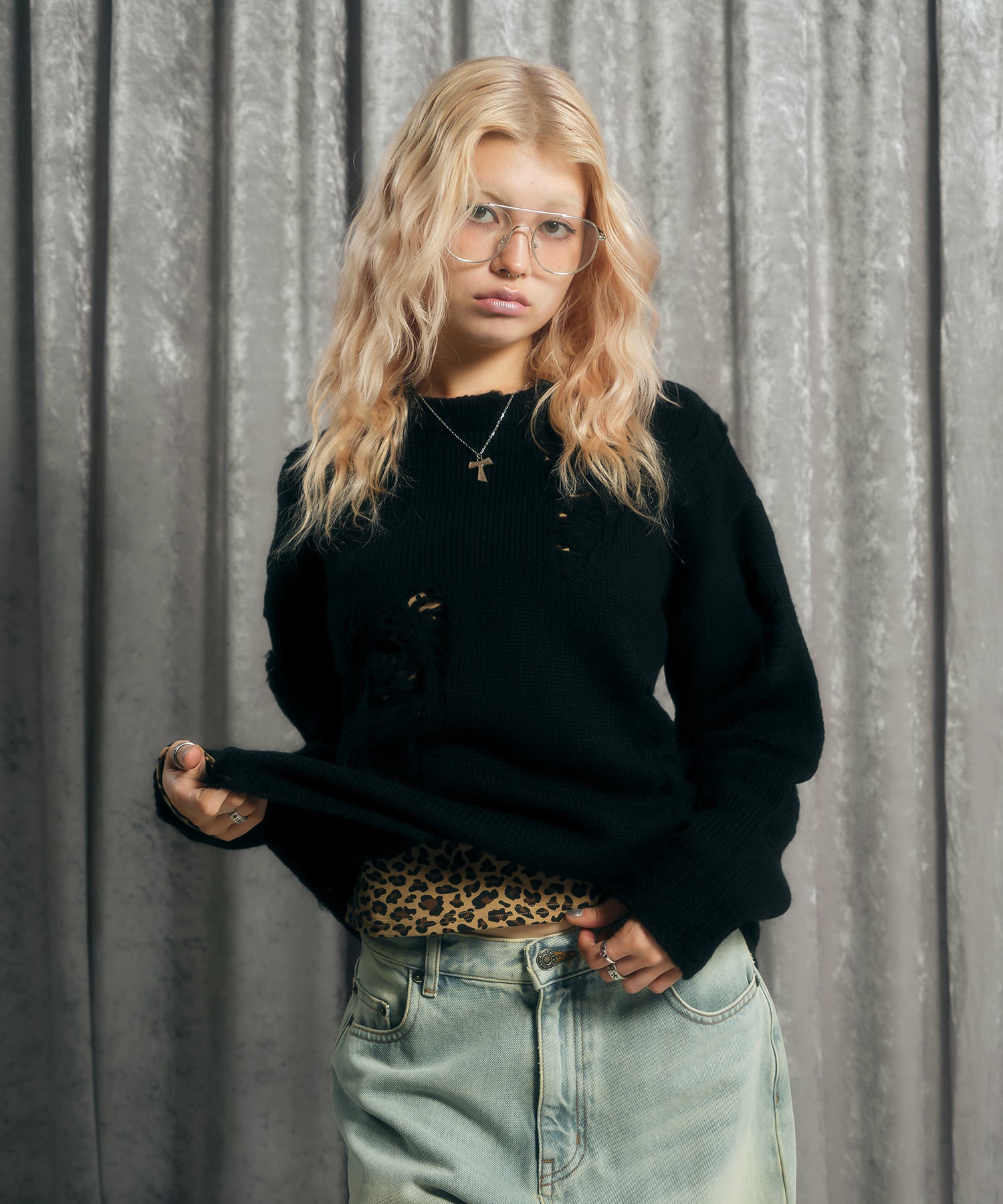 MODEL:170cm/COLOR:BLACK/SIZE:F