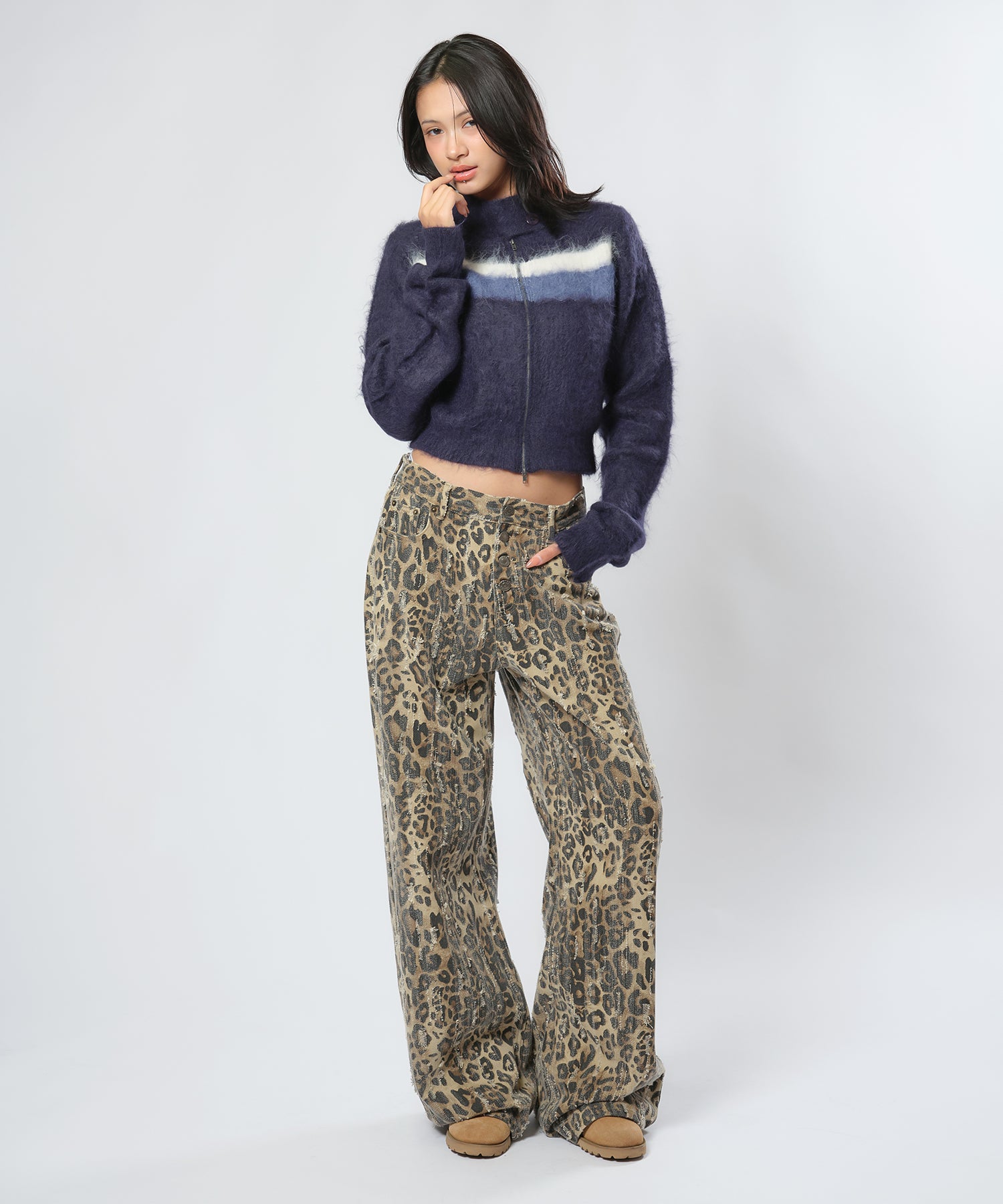 MODEL:170cm/COLOR:NAVY/SIZE:F