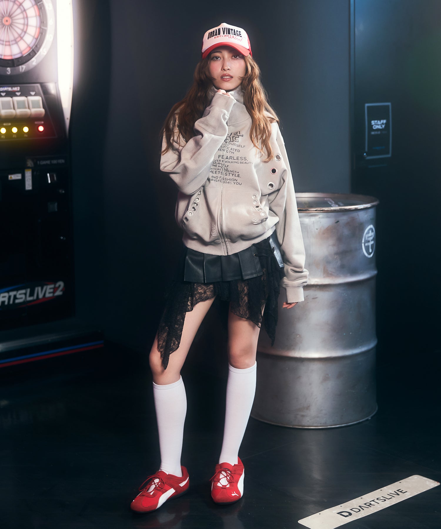 アイレットディティールジップフーディー｜ACLENT（アクレント）