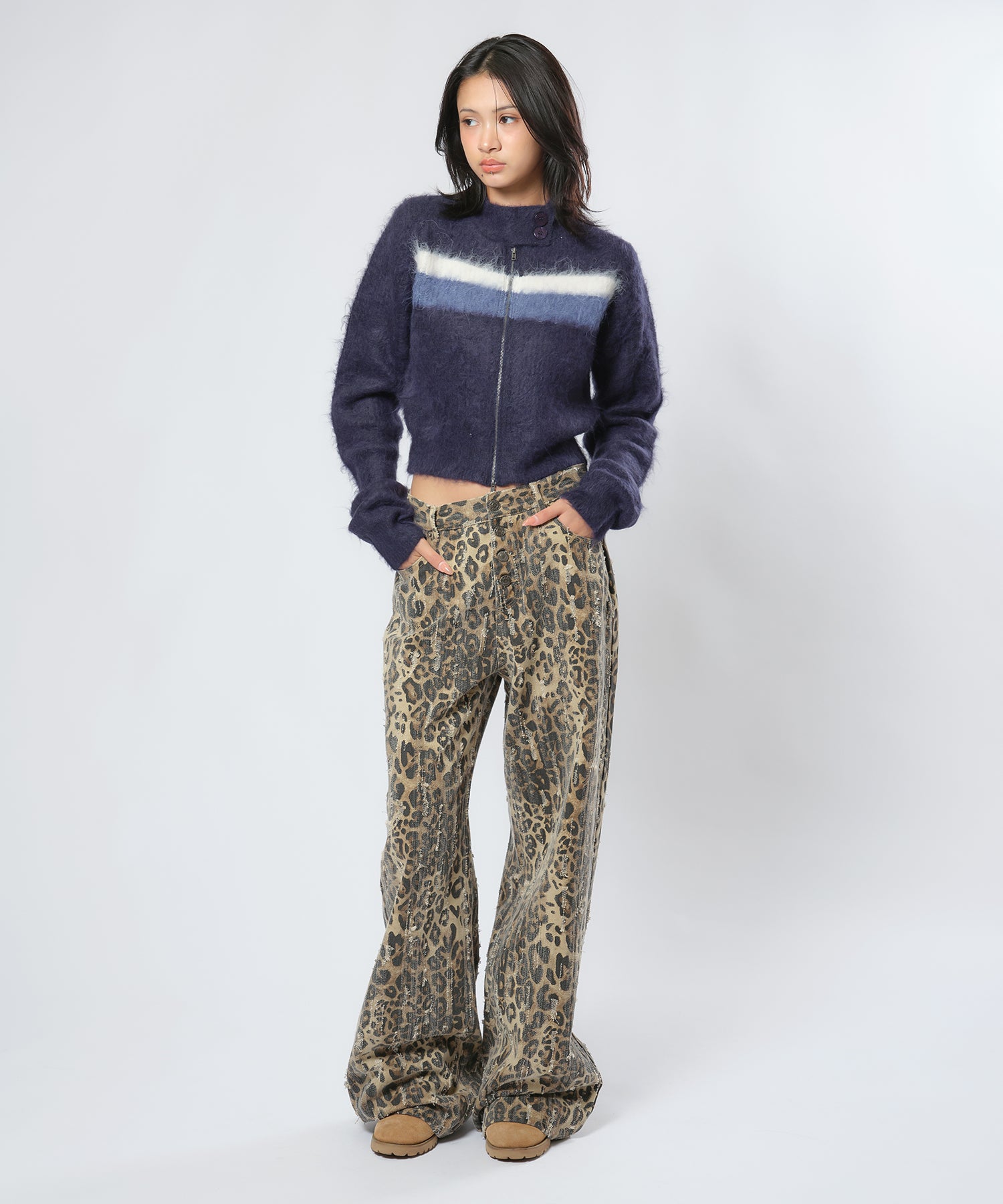 MODEL:170cm/COLOR:NAVY/SIZE:F