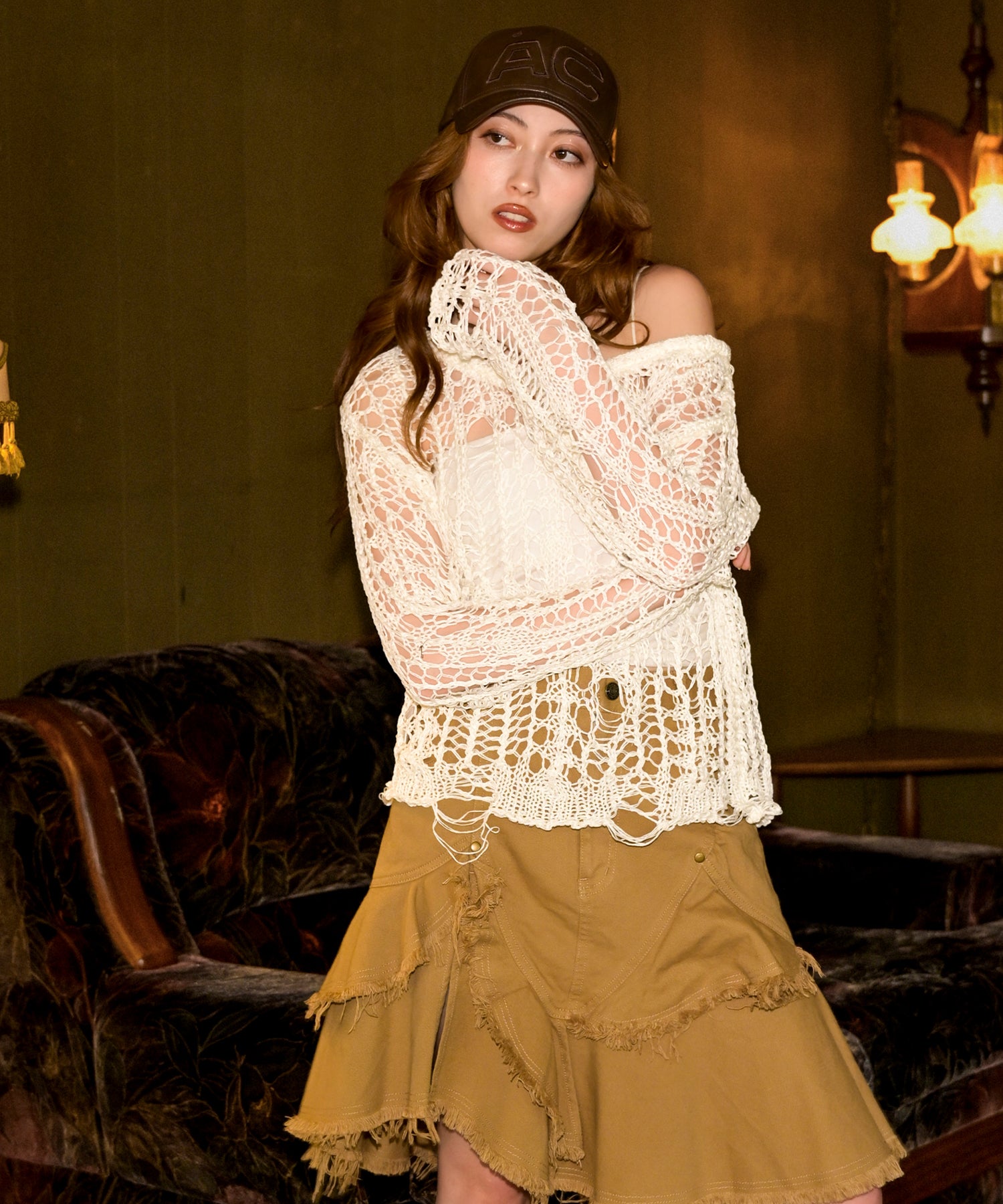 MODEL:163cm/COLOR:WHITE/SIZE:F