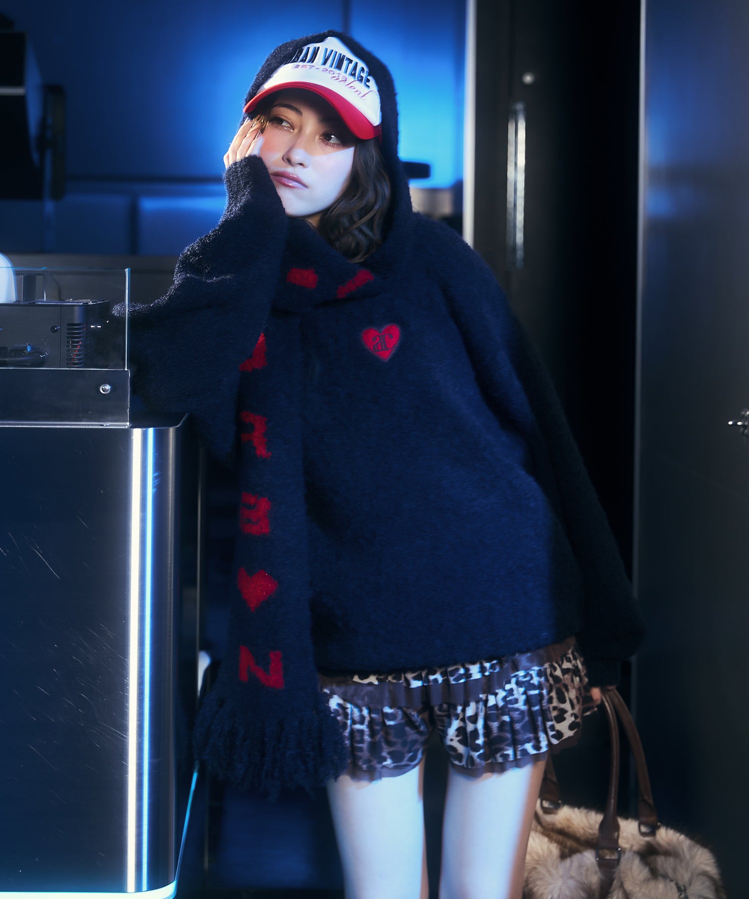 ロゴシャギーフードマフラー｜ACLENT（アクレント）