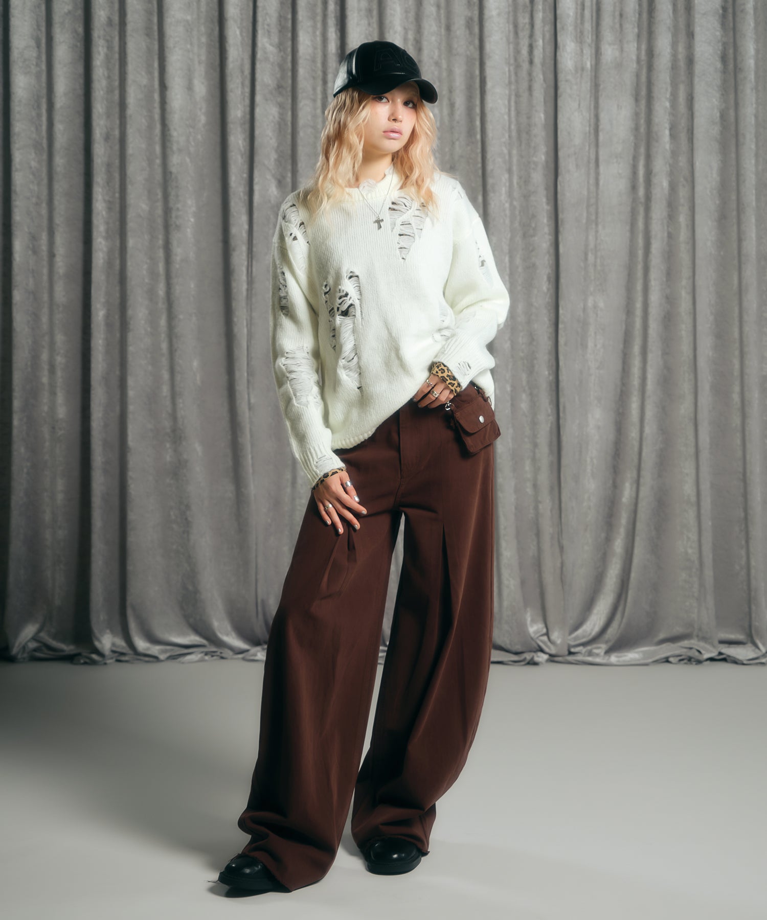 MODEL:170cm/COLOR:IVORY/SIZE:F