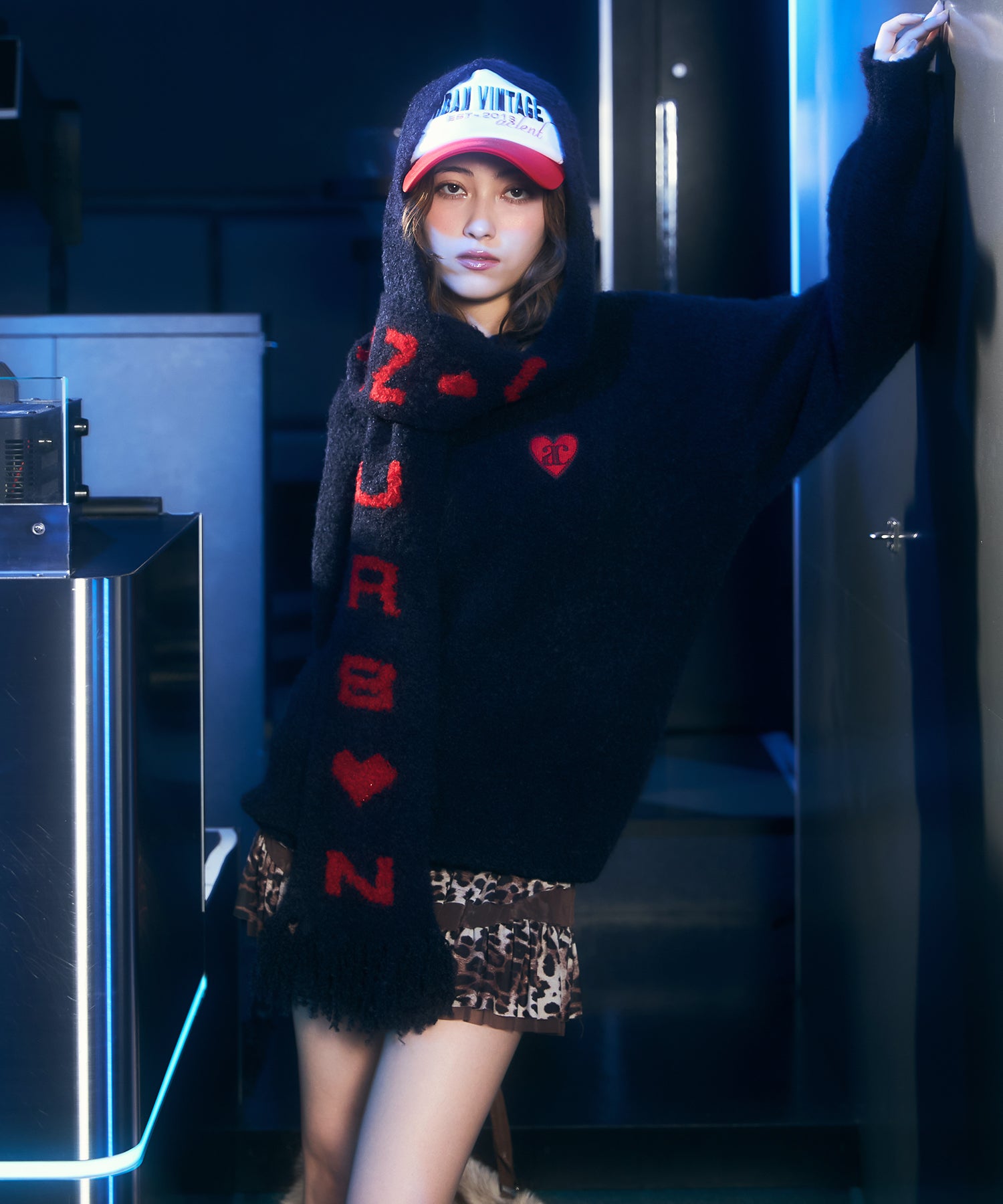 ロゴシャギーフードマフラー｜ACLENT（アクレント）