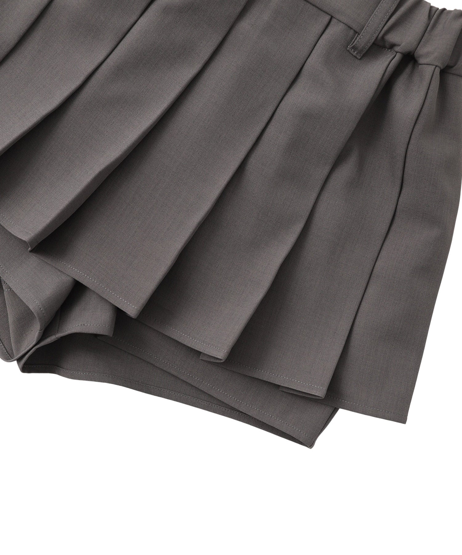 Shorts layered pleated mini skirt
