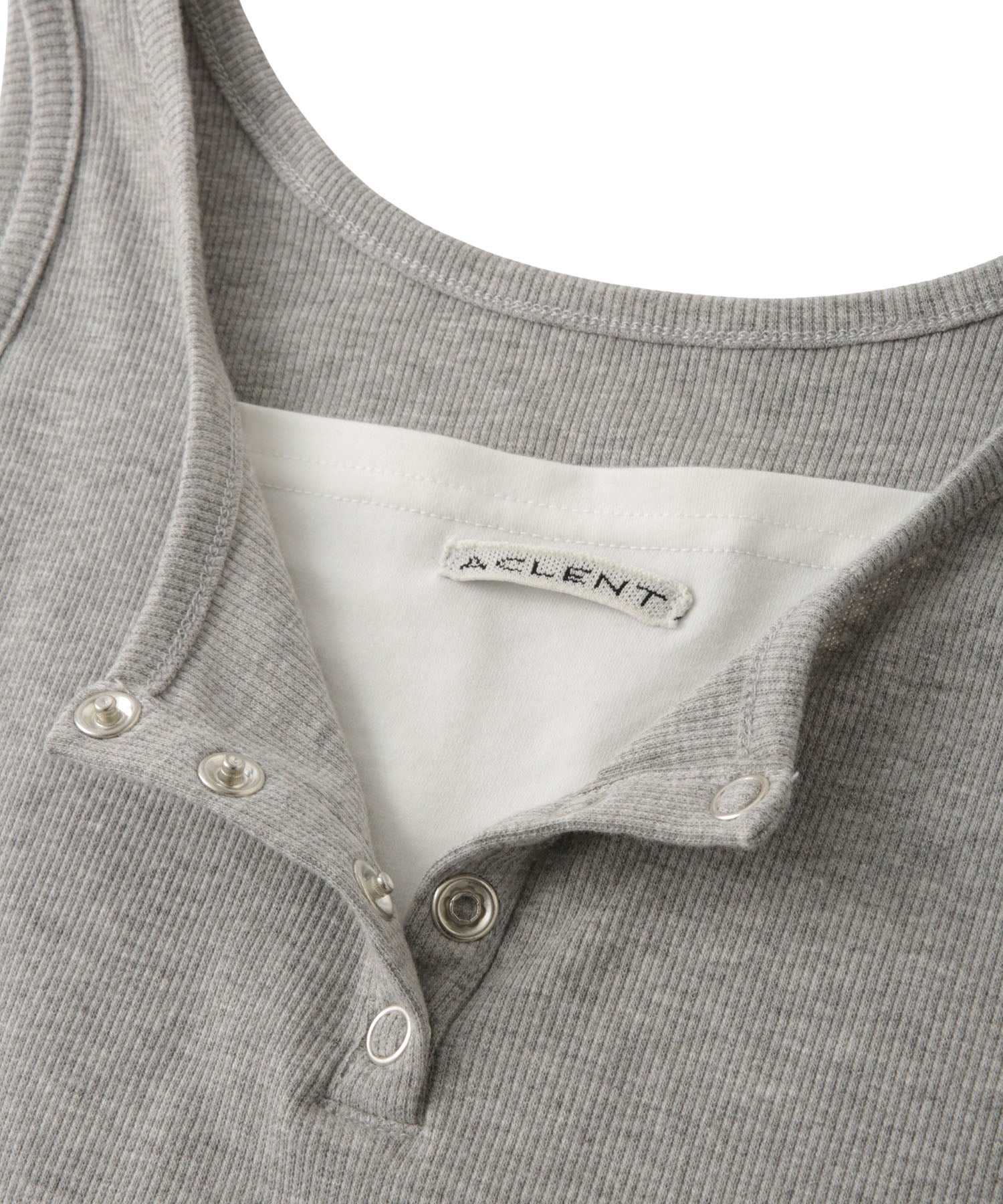 Henley Tank