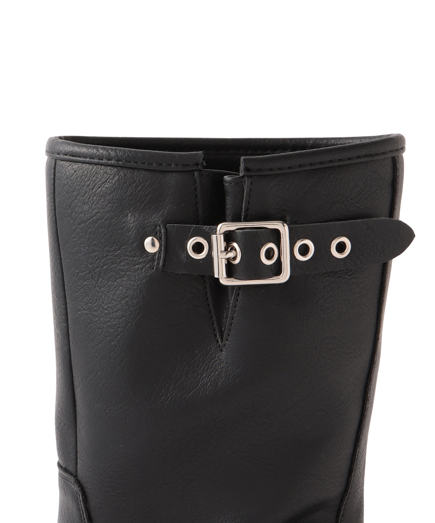 Round buckle middle boots