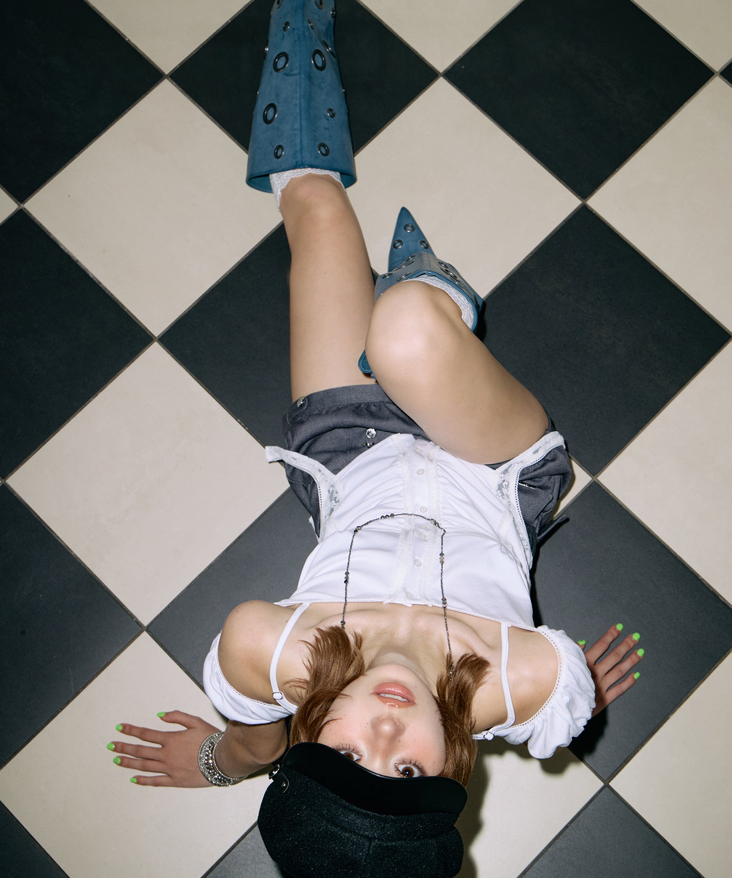 Turn-Back Short Pants
