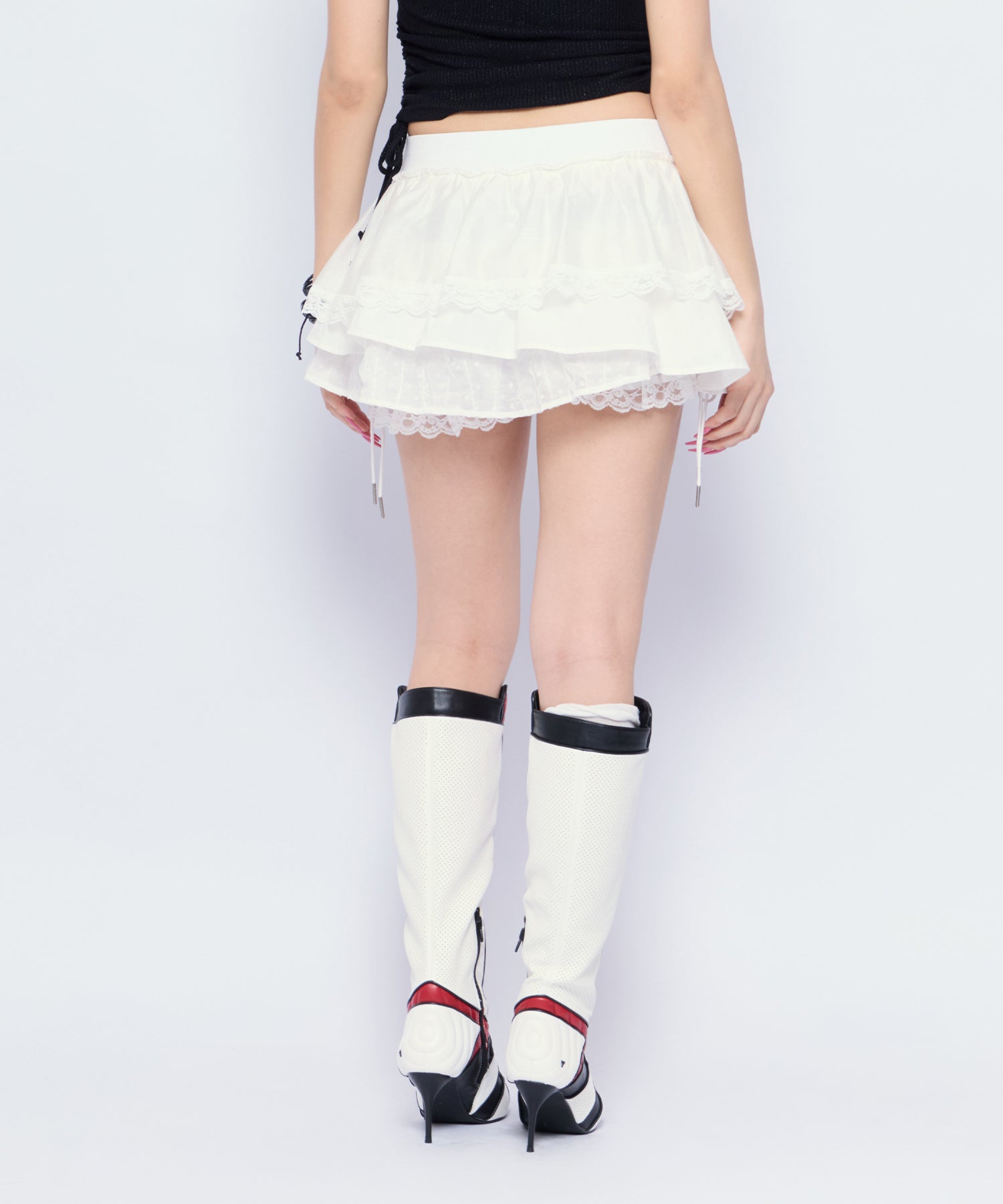 MODEL:170cm/COLOR:WHT/SIZE:F