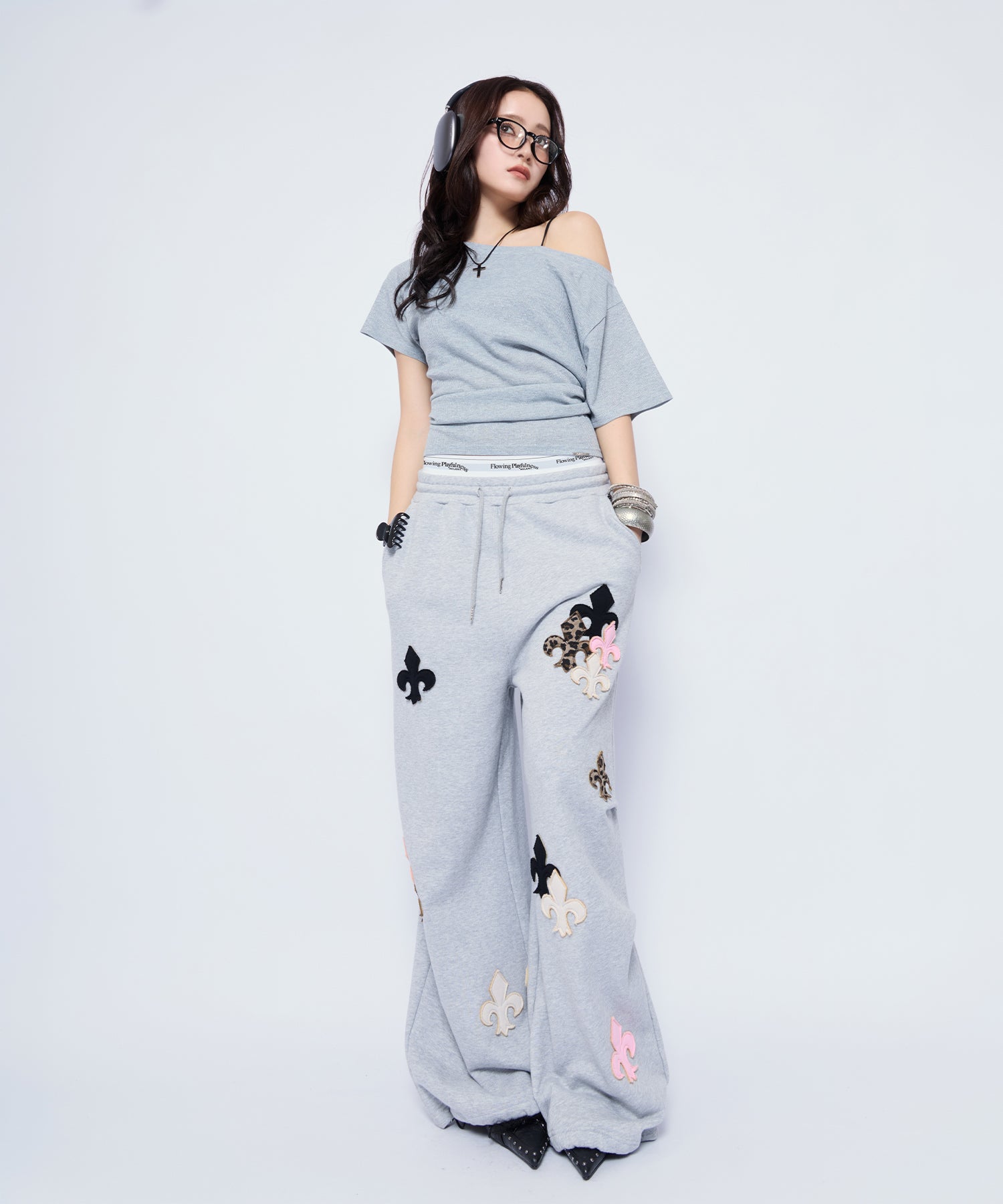 MODEL:170cm/COLOR:GRY/SIZE:F