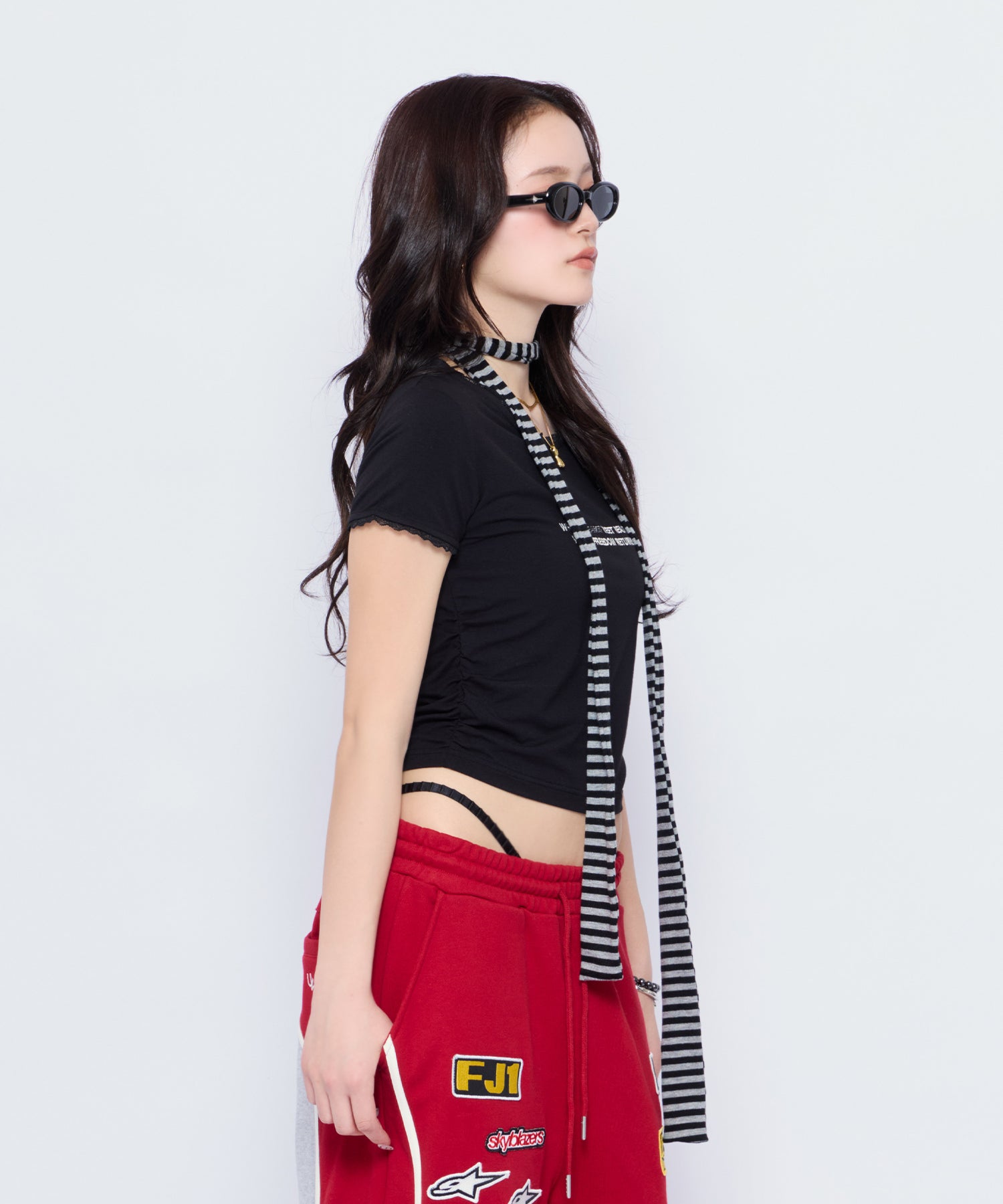 MODEL:170cm/COLOR:BLK/SIZE:F