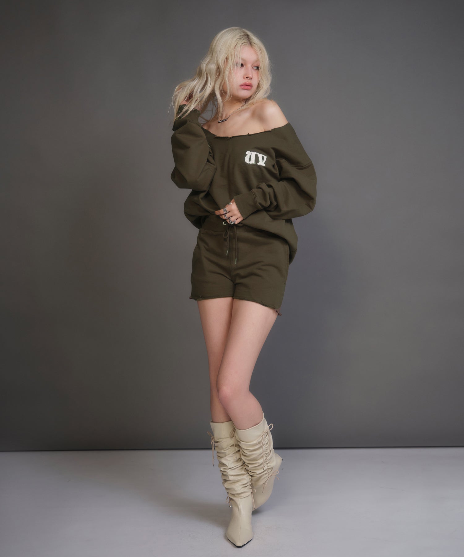 COLOR:WHITE/SIZE:L