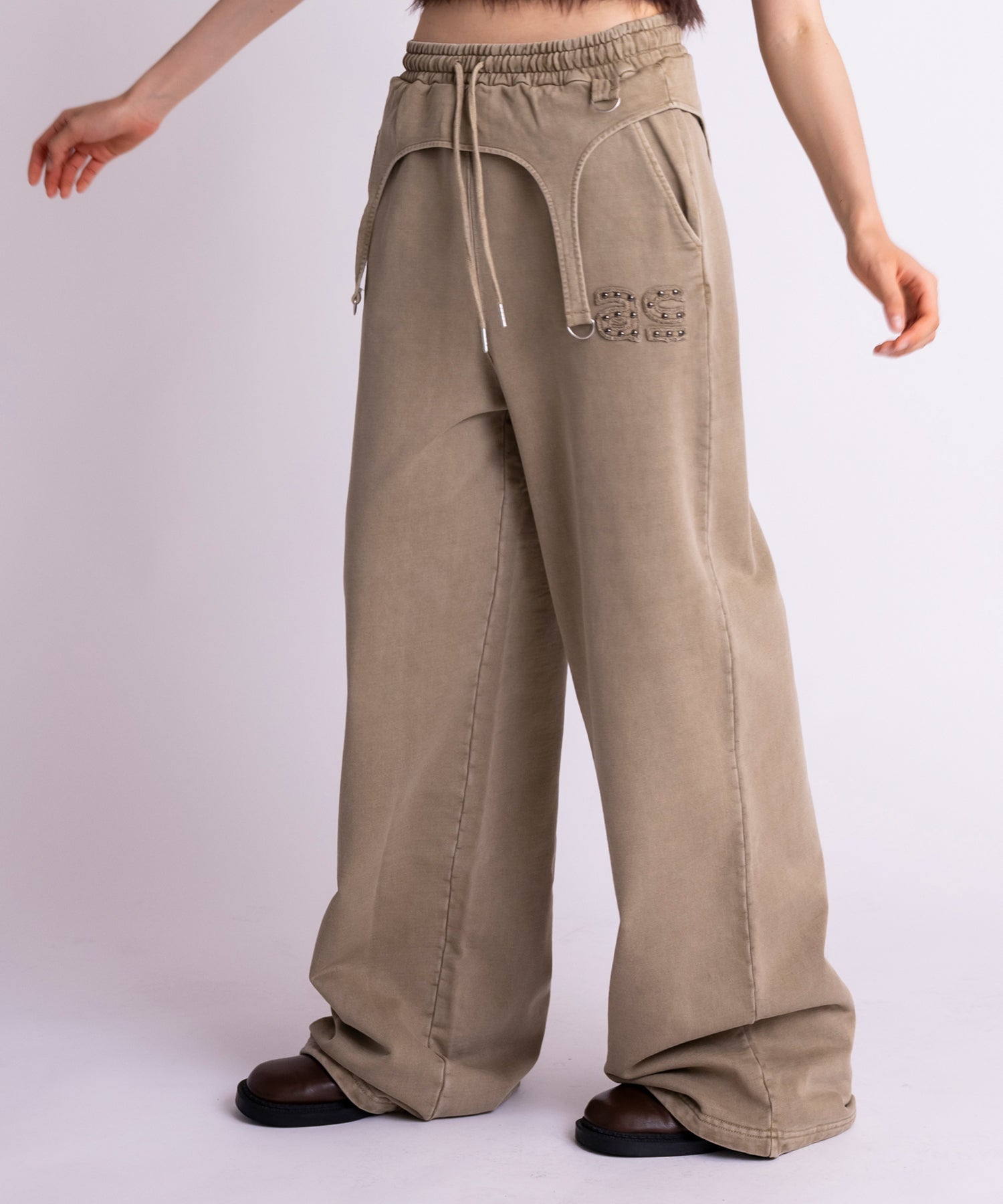 MODEL:171cm/COLOR:BEIGE/SIZE:M