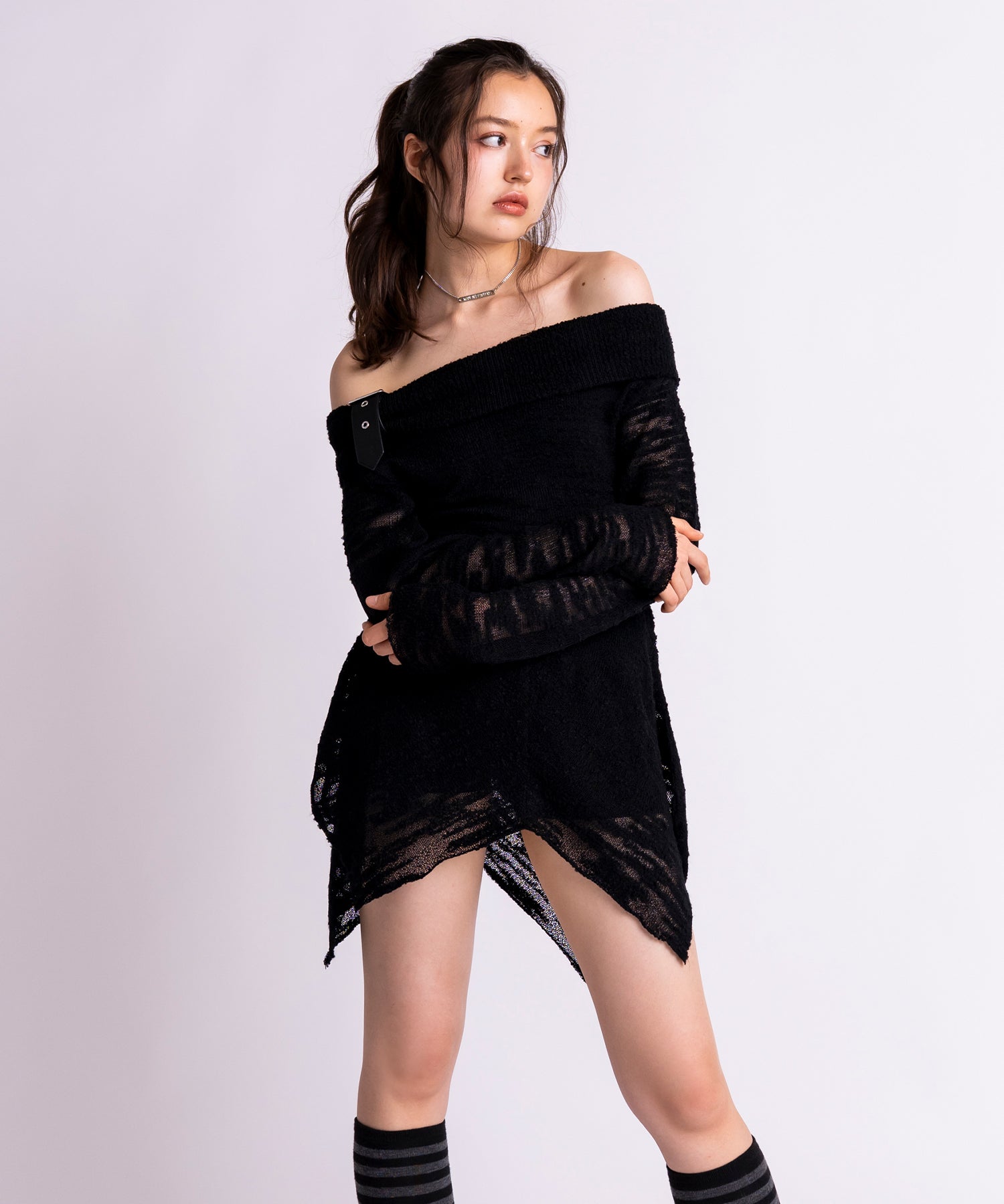 MODEL:172cm/COLOR:BLACK/SIZE:F