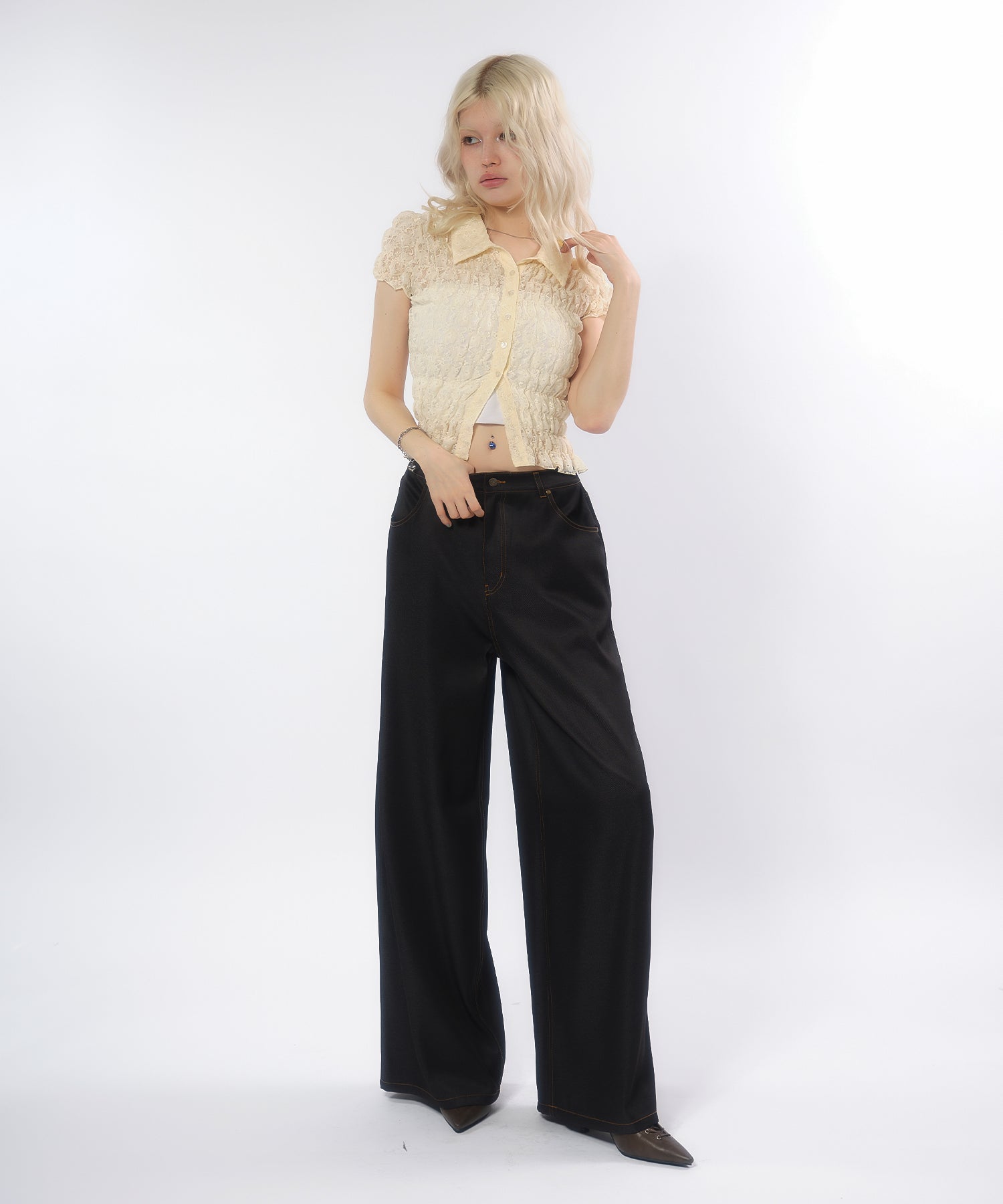 MODEL:170cm/COLOR:BLACK/SIZE:モデルサイズ着用［股下74cm］
