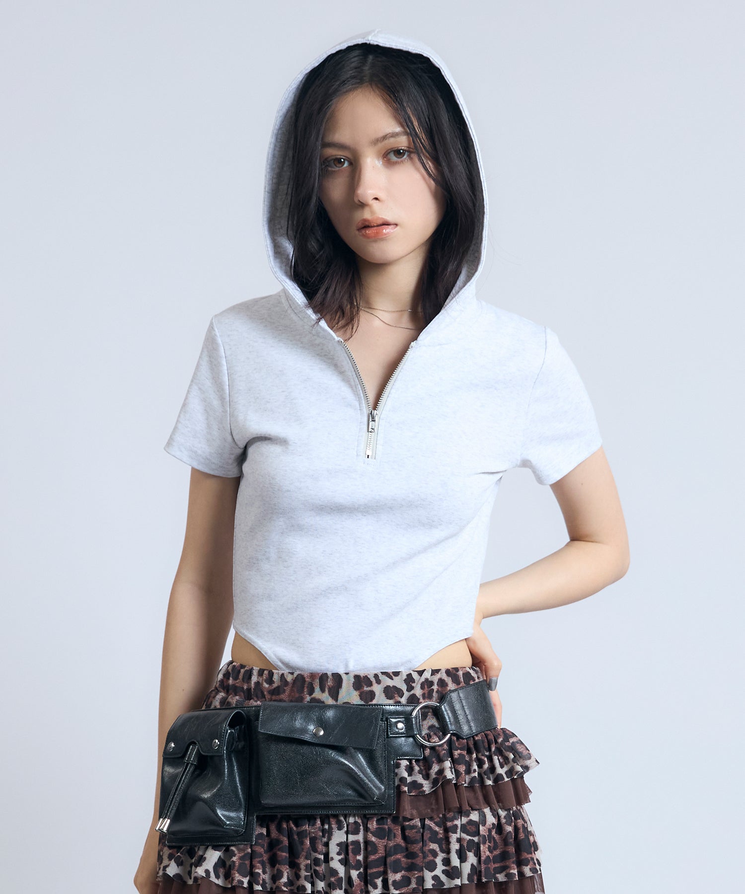 MODEL:163cm/COLOR:LIGHT GRAY/SIZE:F