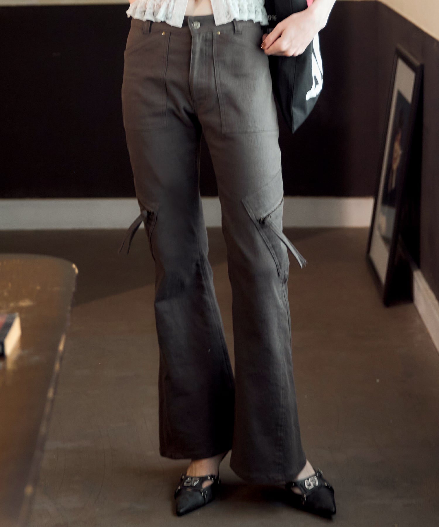 MODEL:174cm/COLOR:BROWN/SIZE:モデルサイズ着用［股下78.5cm］
