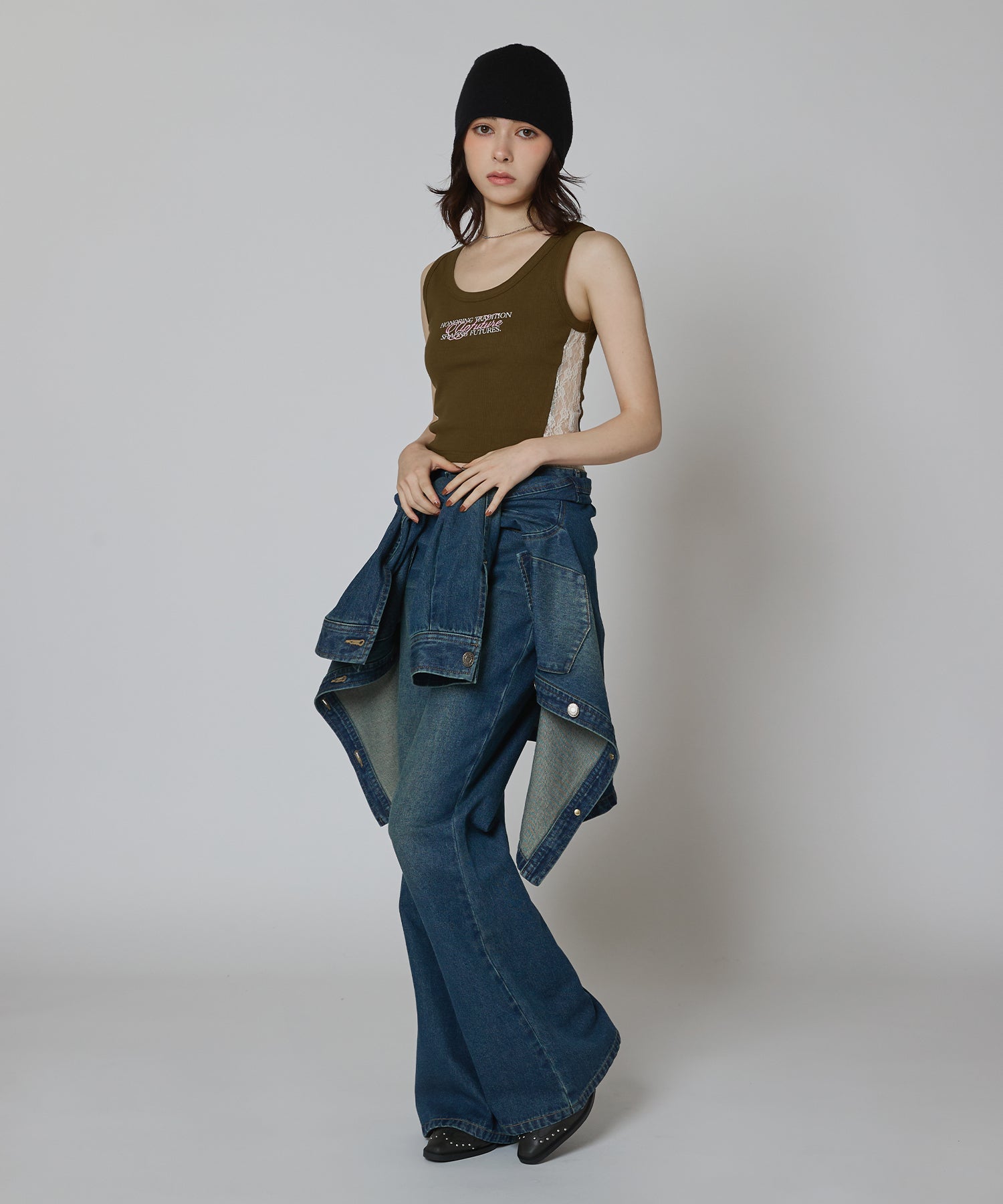 MODEL:163cm/COLOR:BLUE/SIZE:モデルサイズ着用［股下79cm］