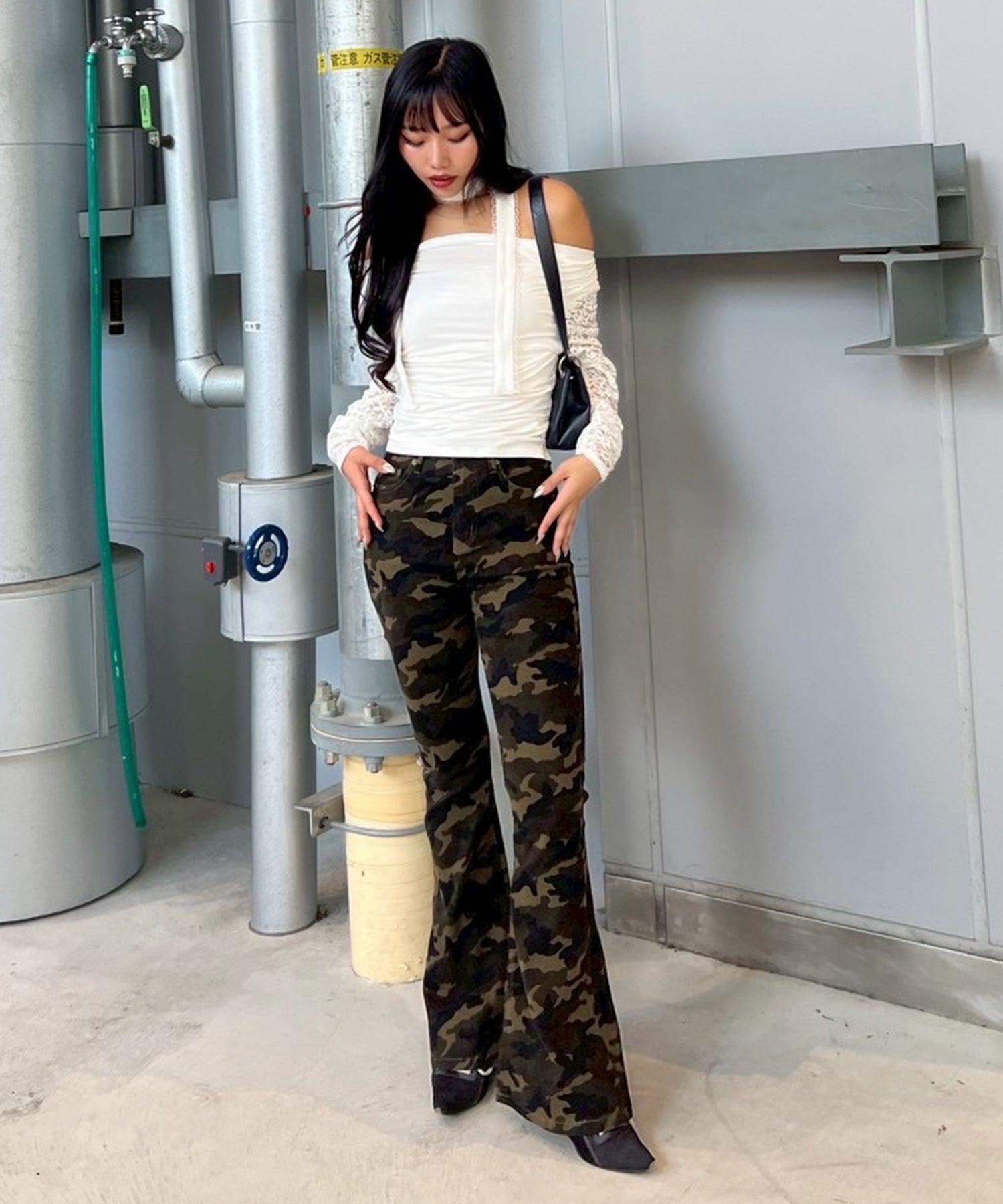 ビンテージウォッシュフレアジーンズ｜ACLENT（アクレント）