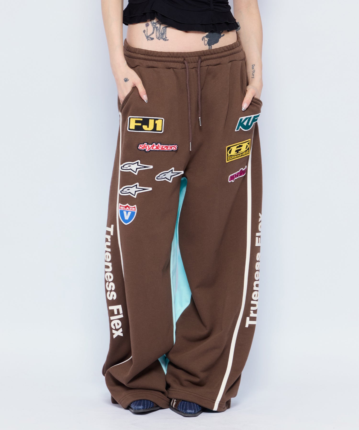 MODEL:168cm/COLOR:BRN/SIZE:F